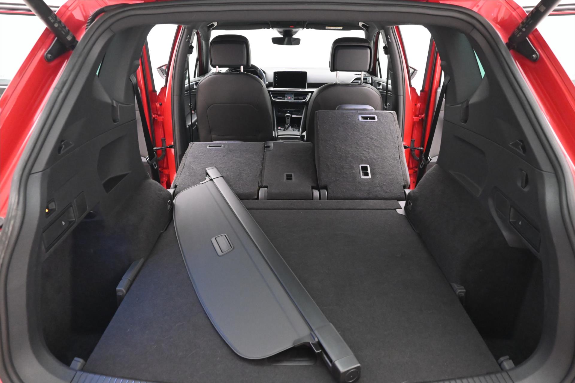 Hlavní fotografie vozu Seat Tarraco 2,0 TDI 147 kW 4x4 DSG XCELLENCE Záruka až 5 let (11)