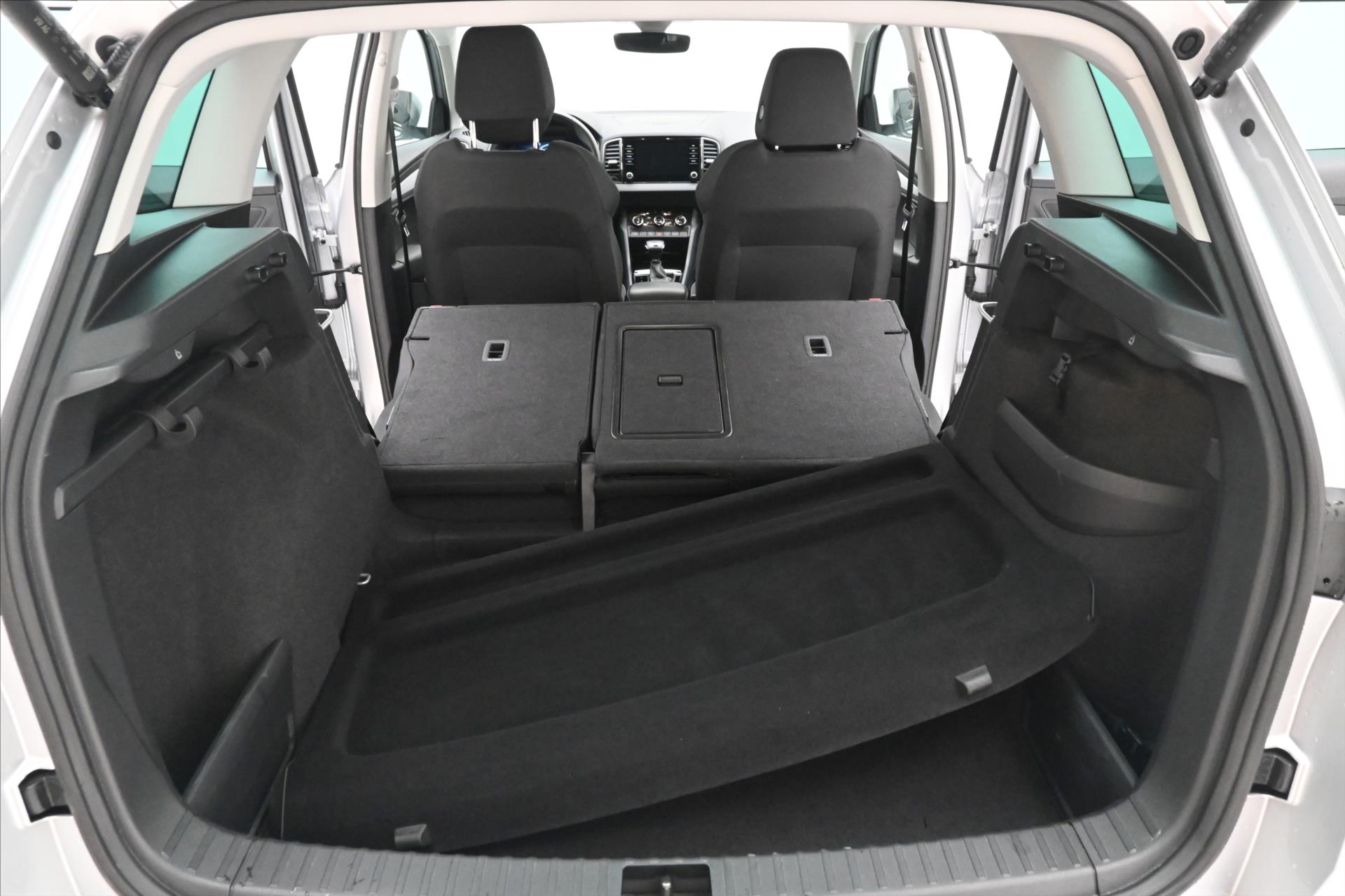 Main photo of the car Skoda Karoq 2.0 TDI 85kW Ambition DSG Warranty up to 5 years (12)
