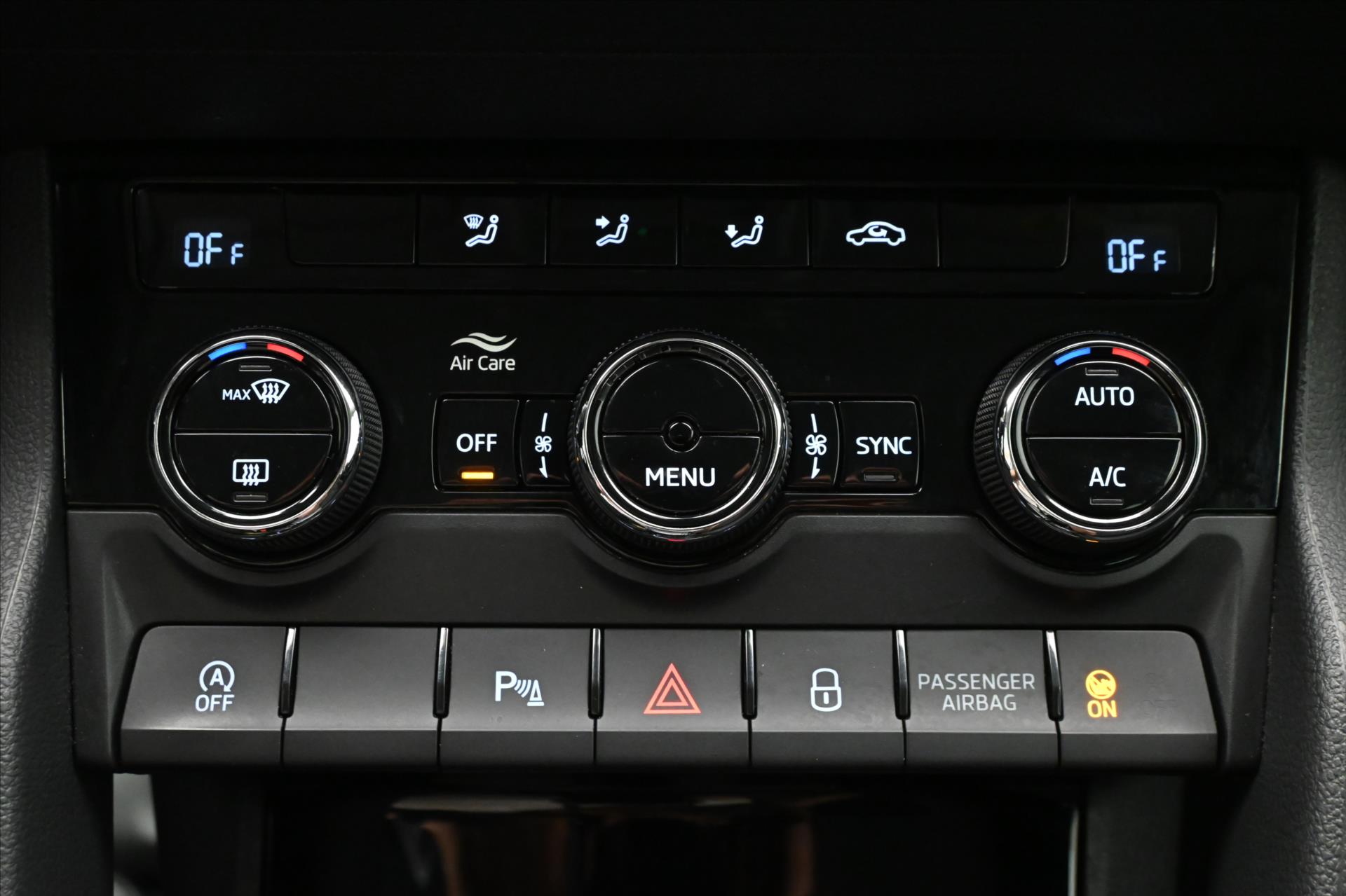Main photo of the car Skoda Karoq 2.0 TDI 85kW Ambition DSG Warranty up to 5 years (22)