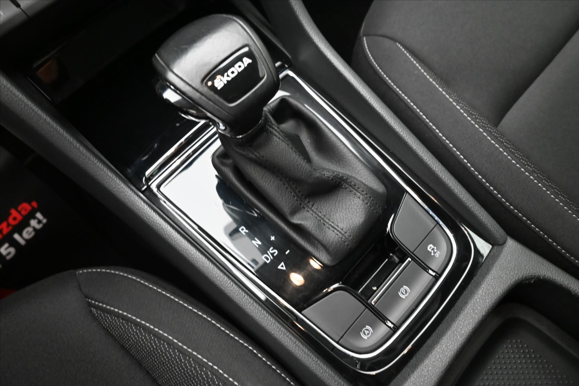 Main photo of the car Skoda Karoq 2.0 TDI 85kW Ambition DSG Warranty up to 5 years (23)