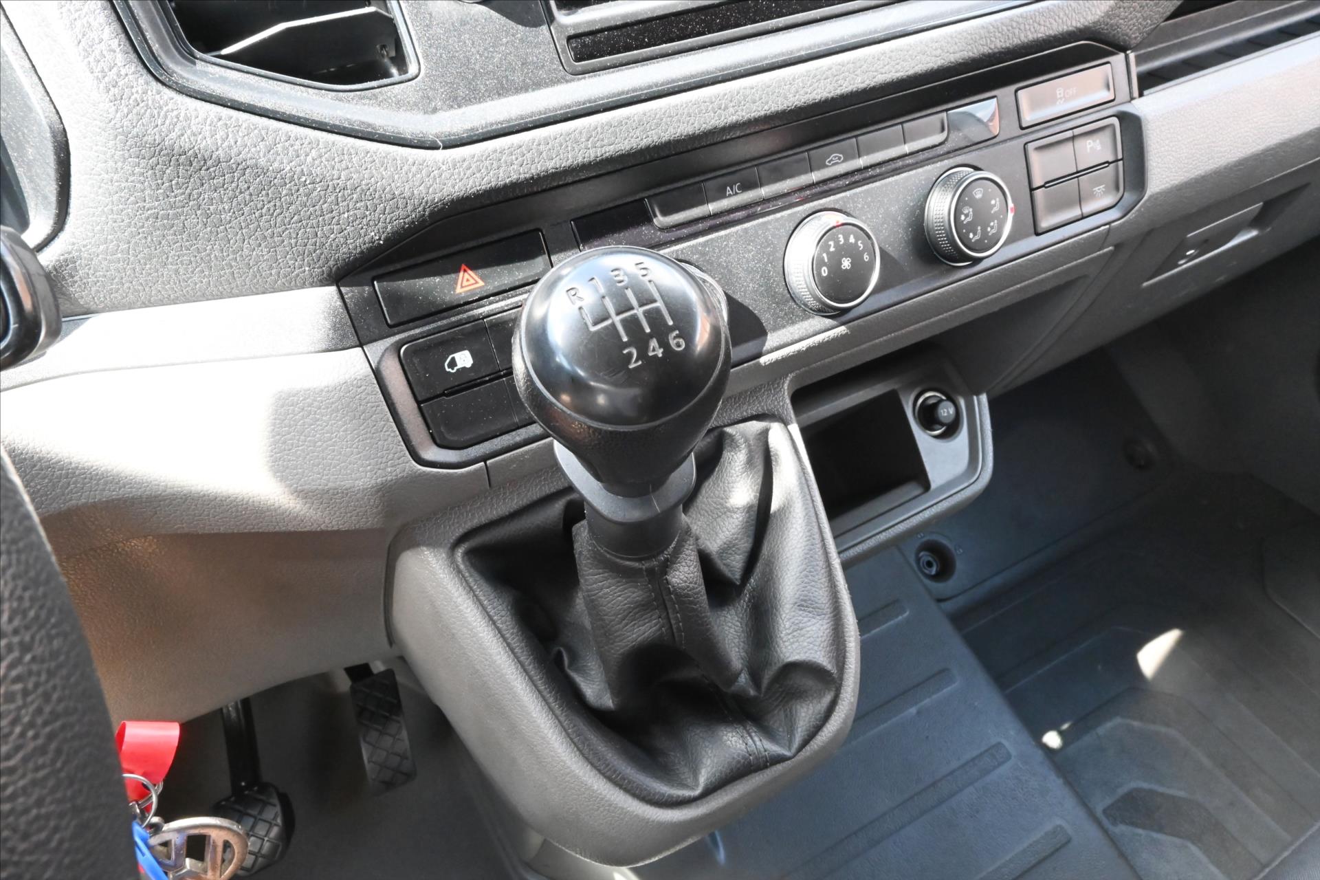 Main photo of the car Volkswagen Crafter 2.0 TDI 103kW L3H2 Warranty up to 5 years (21)
