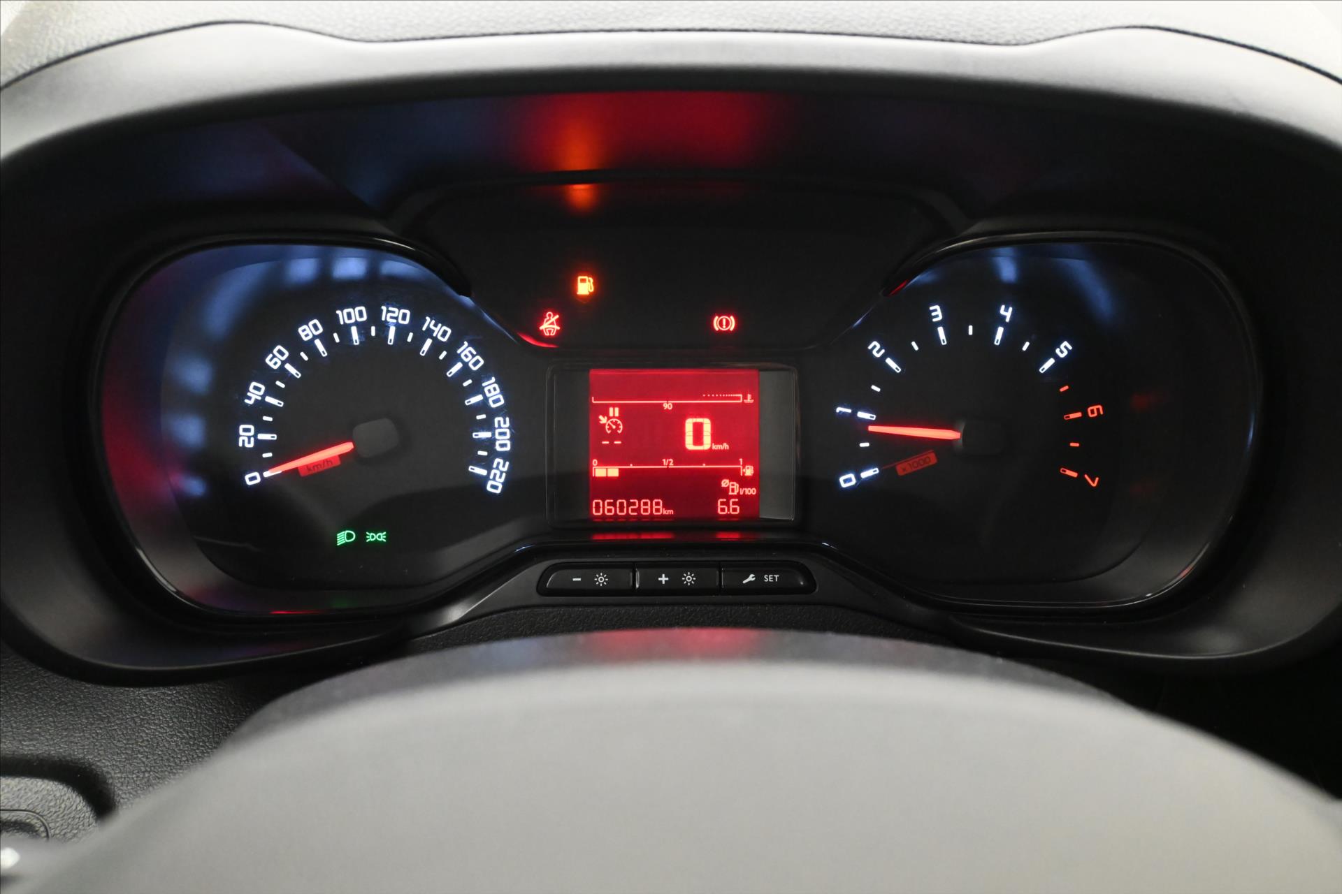 Hlavní fotografie vozu Toyota Proace 1,5 D-4D 75kW ČR 1.majitel Záruka až 5 let (17)