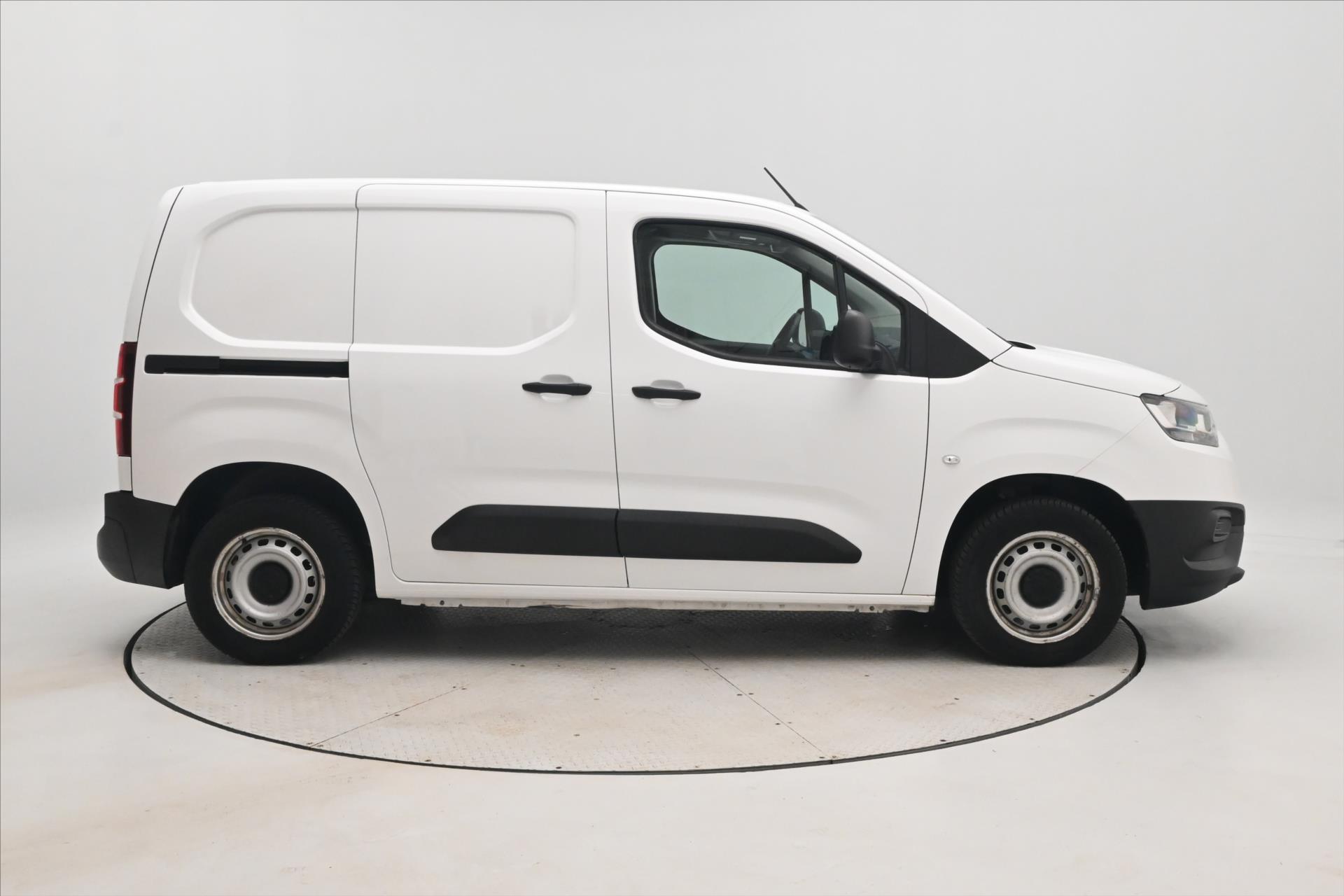 Hlavní fotografie vozu Toyota Proace 1,5 D-4D 75kW ČR 1.majitel Záruka až 5 let (5)
