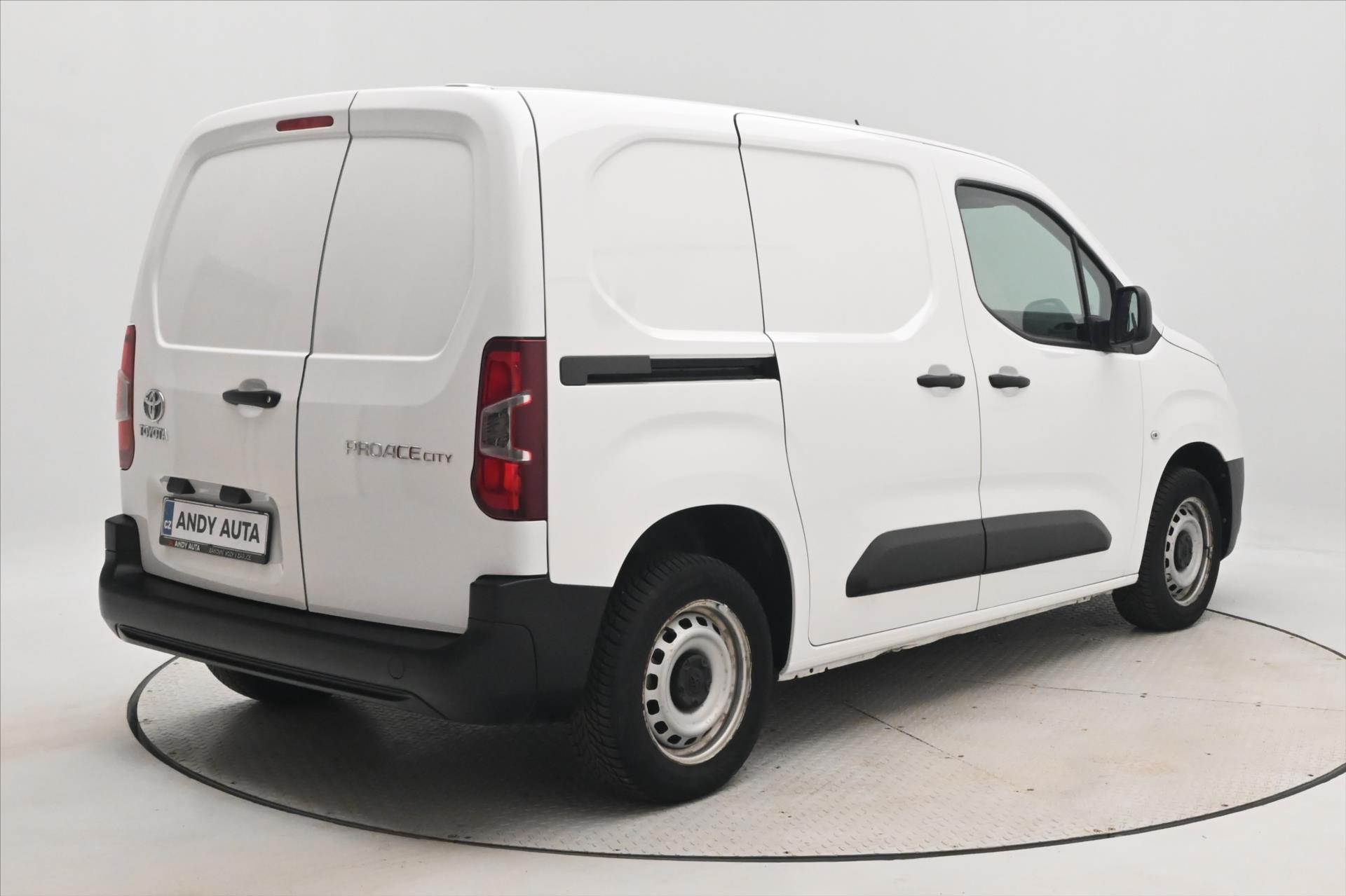 Hlavní fotografie vozu Toyota Proace 1,5 D-4D 75kW ČR 1.majitel Záruka až 5 let (6)