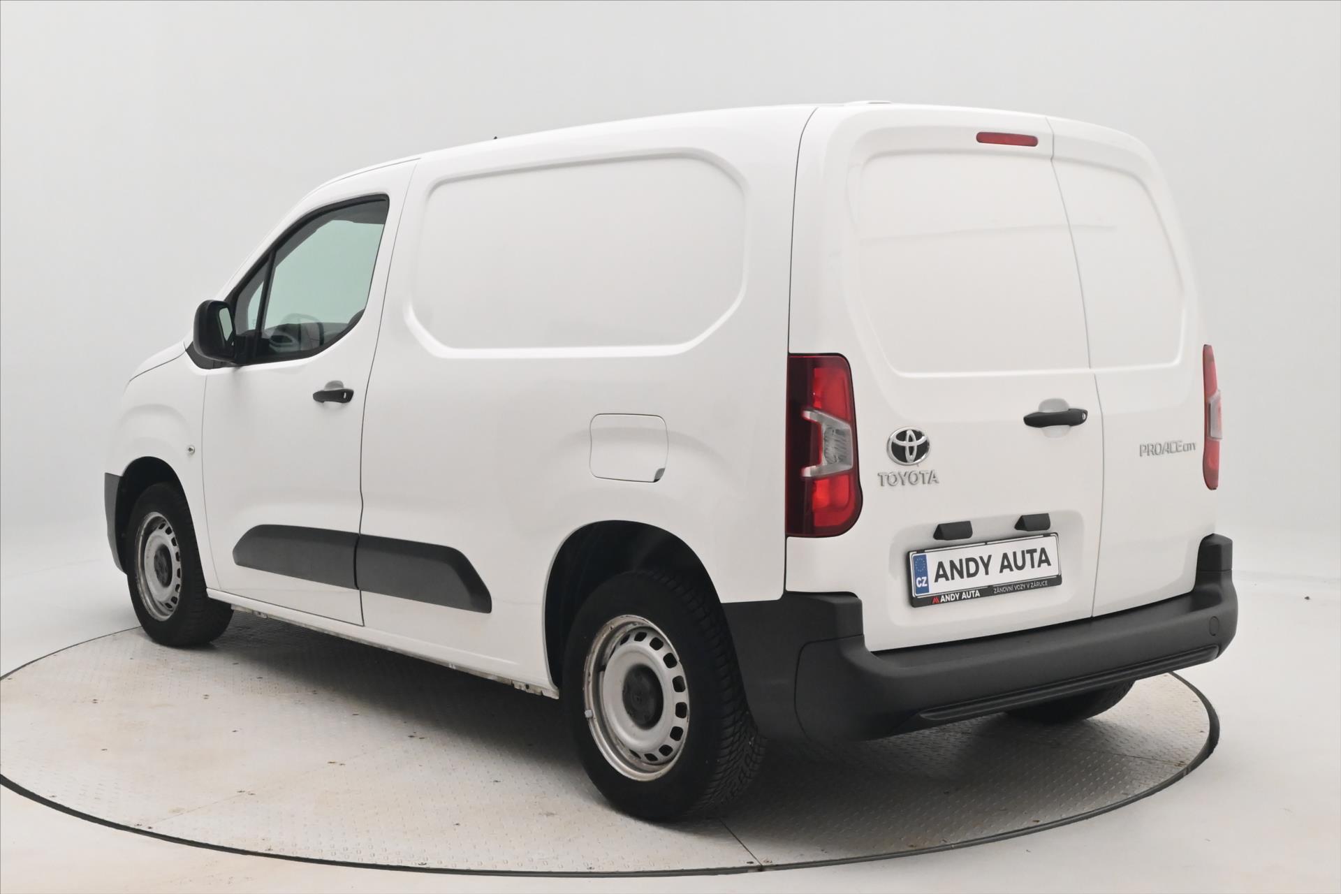 Hlavní fotografie vozu Toyota Proace 1,5 D-4D 75kW ČR 1.majitel Záruka až 5 let (8)
