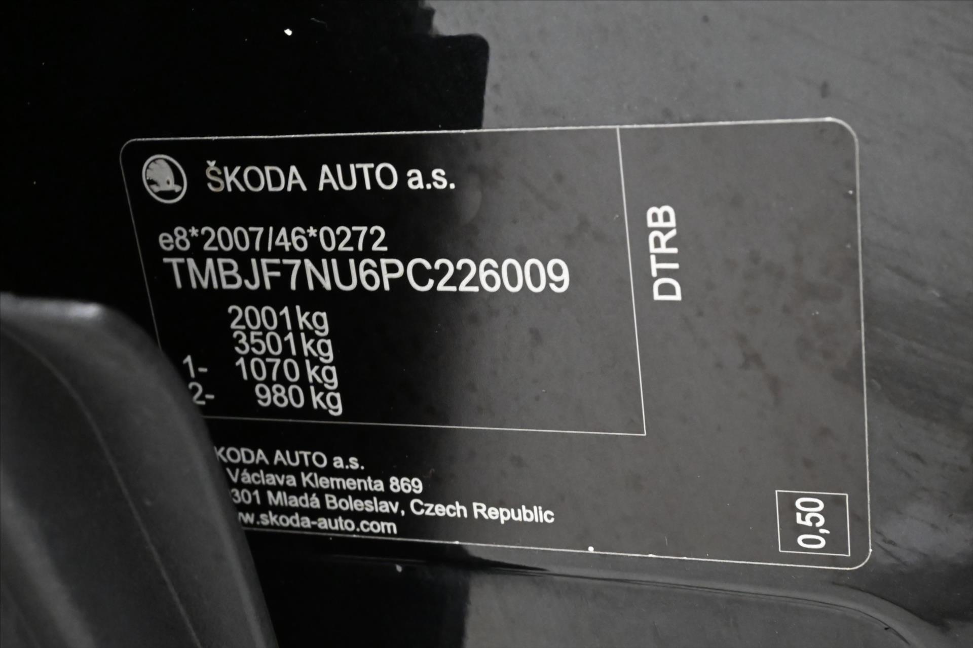 Hlavní fotografie vozu Škoda Karoq 2,0 TDI 85kW DSG TAŽNÉ Záruka až 5 let (13)
