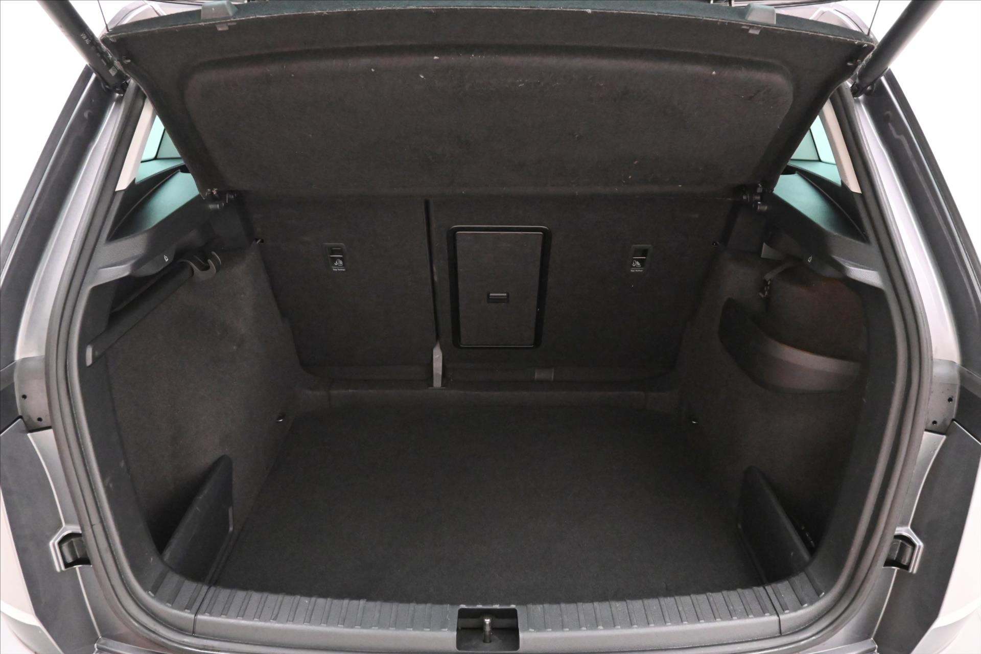 Hlavní fotografie vozu Škoda Karoq 2,0 TDI 85kW DSG Ambition Záruka až 5 let (10)
