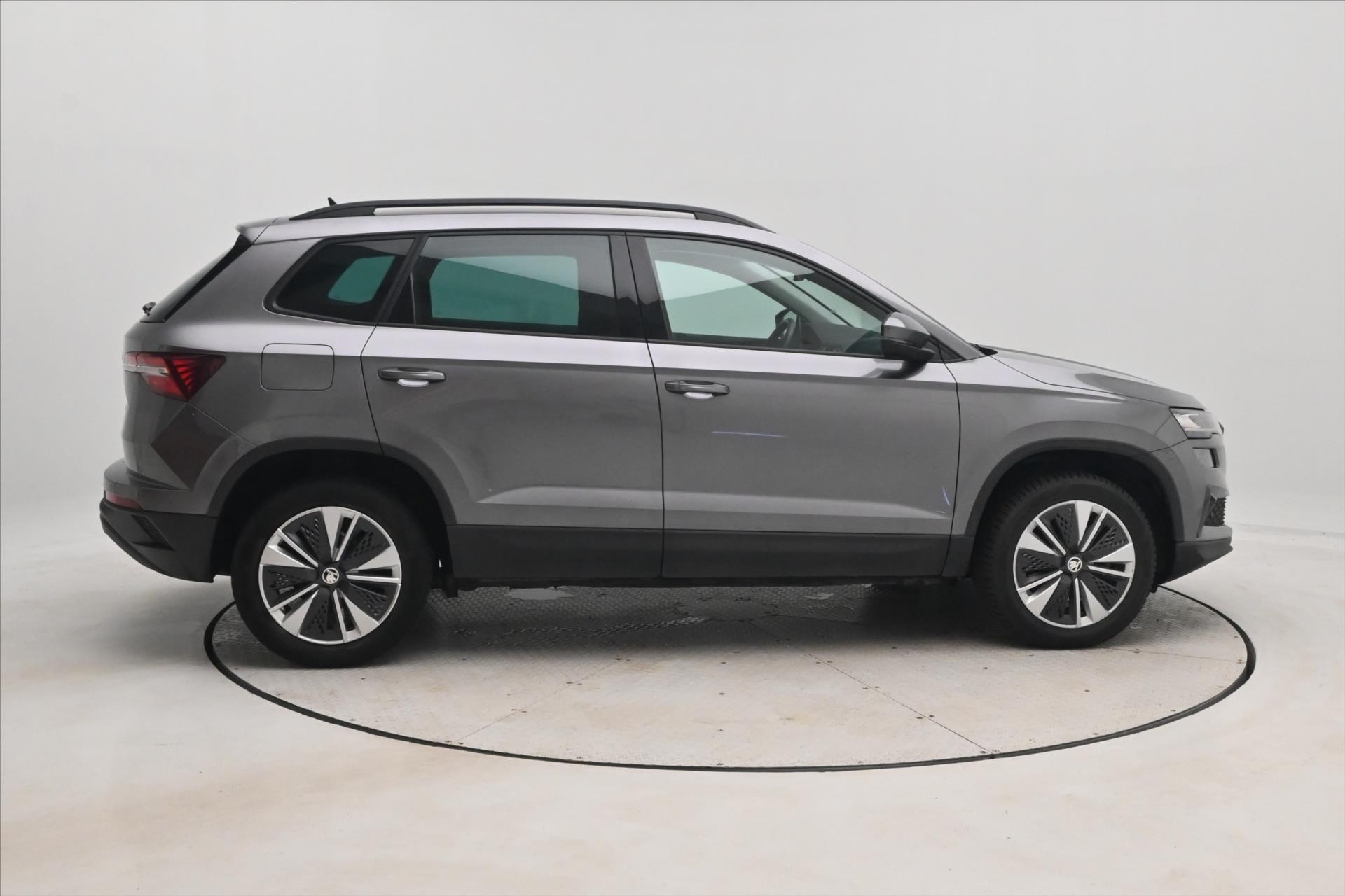 Hlavní fotografie vozu Škoda Karoq 2,0 TDI 85kW DSG Ambition Záruka až 5 let (4)