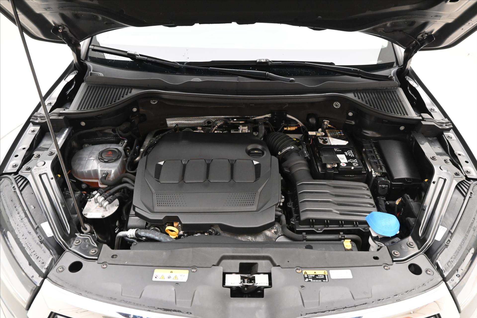Hlavní fotografie vozu Škoda Karoq 2,0 TDI 85kW DSG Ambition Záruka až 5 let (9)