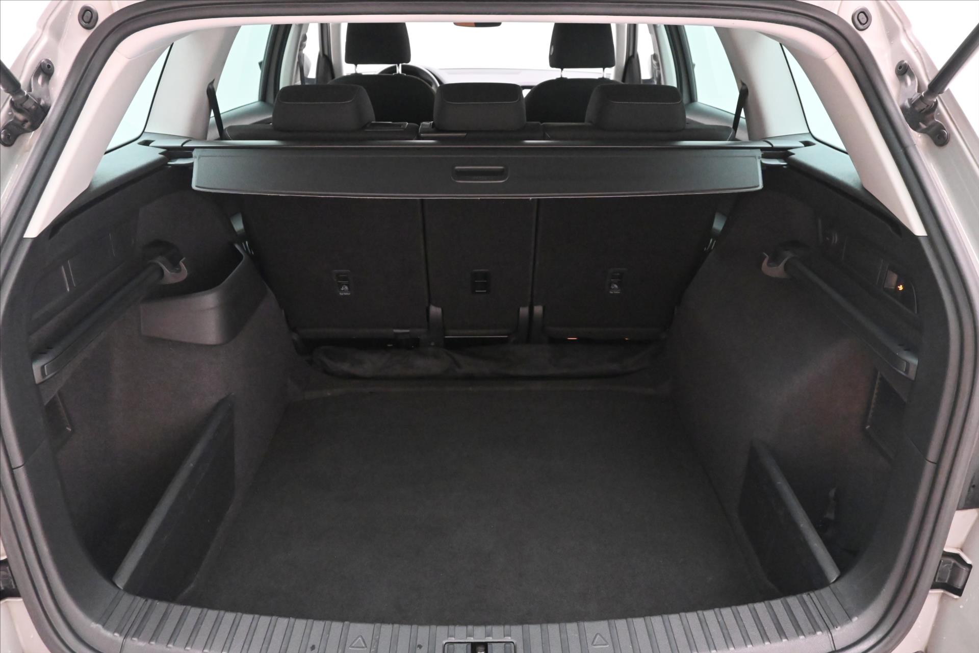 Hlavní fotografie vozu Škoda Kodiaq 2,0 TDI 110kW DSG 4x4 Záruka až 5 let (11)