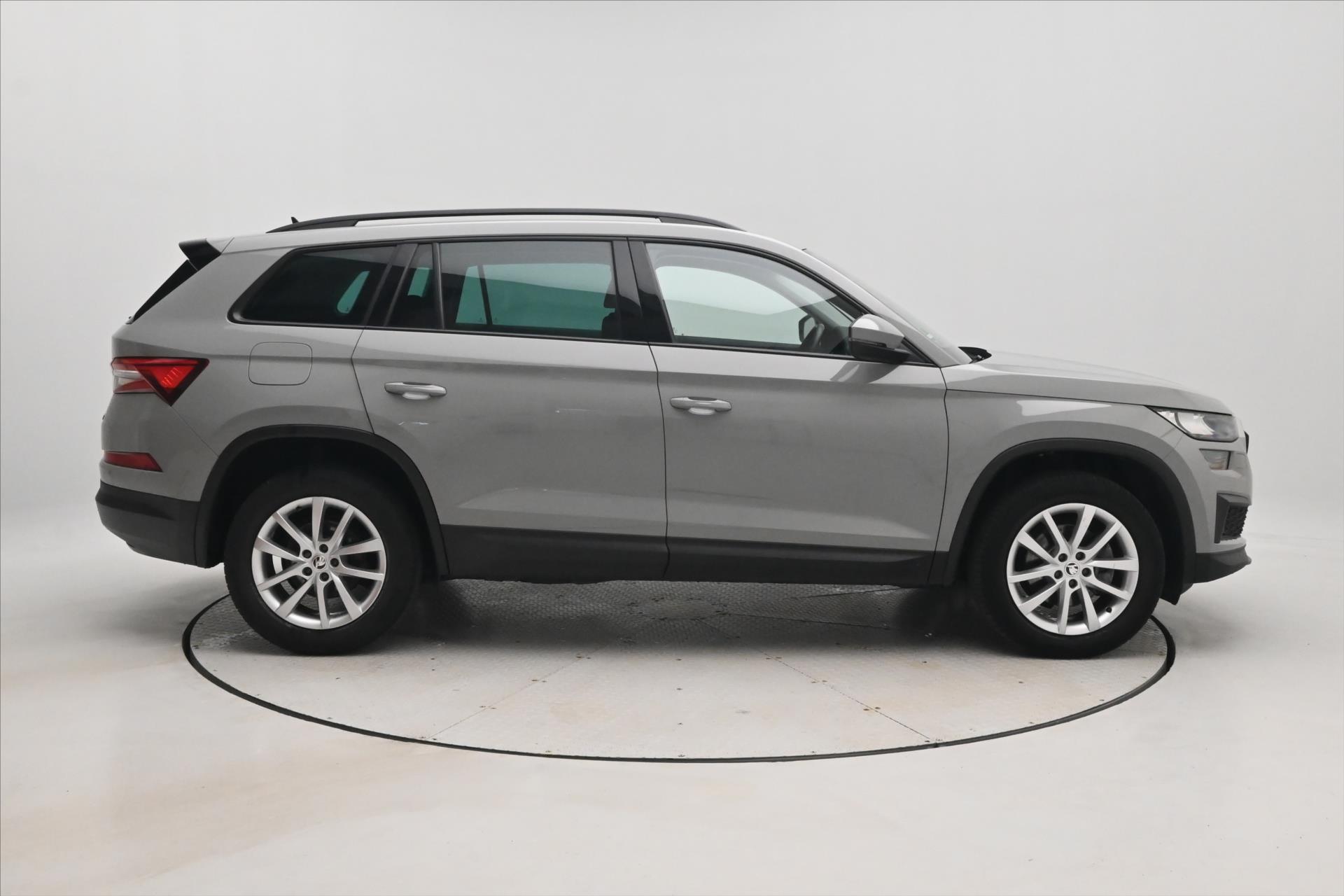 Hlavní fotografie vozu Škoda Kodiaq 2,0 TDI 110kW DSG 4x4 Záruka až 5 let (5)