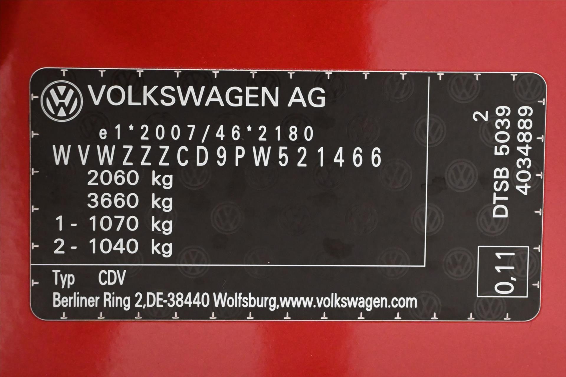Hlavní fotografie vozu Volkswagen Golf 2,0 TDI 110kW DSG Life Záruka až 5 let (13)
