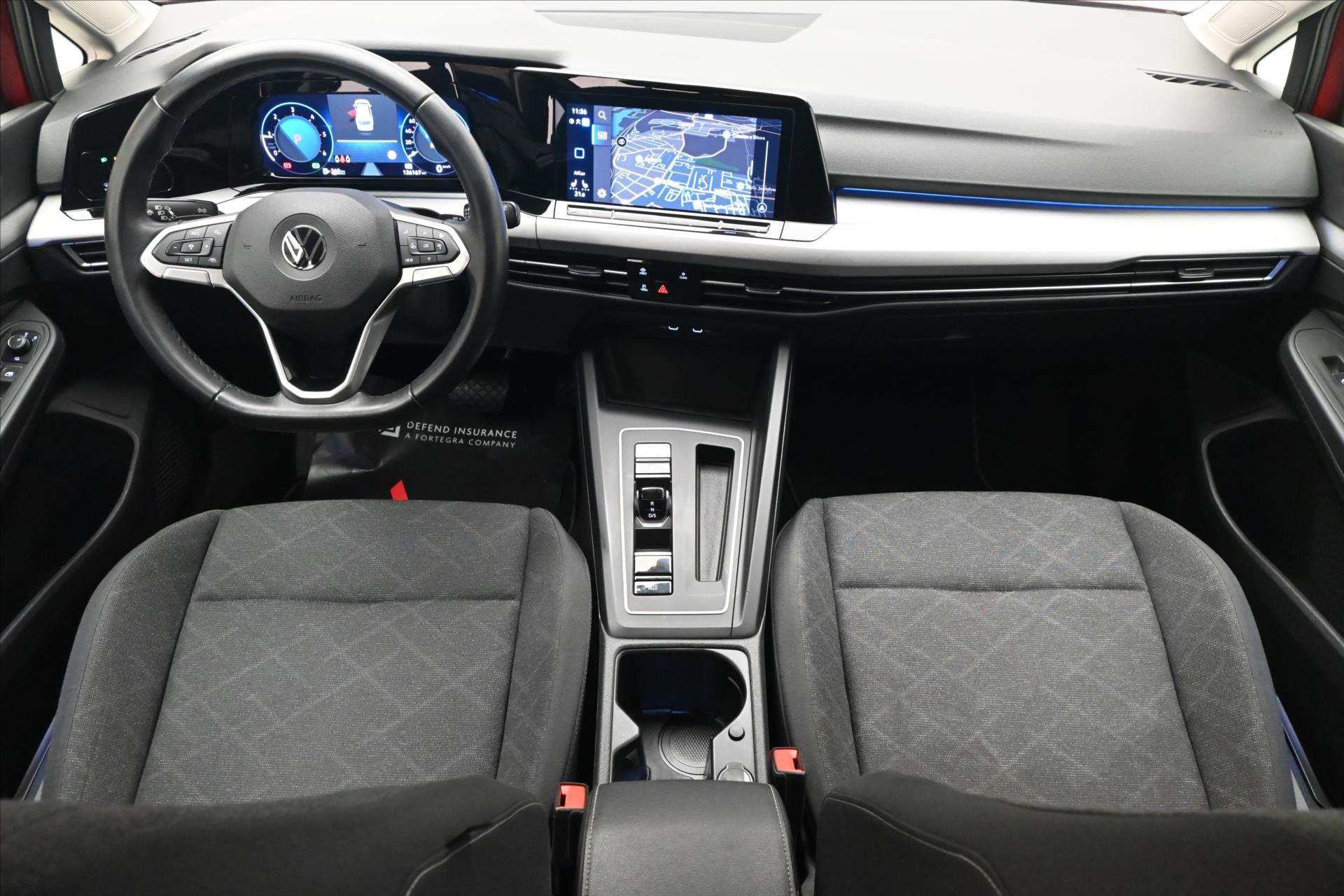 Hlavní fotografie vozu Volkswagen Golf 2,0 TDI 110kW DSG Life Záruka až 5 let (16)