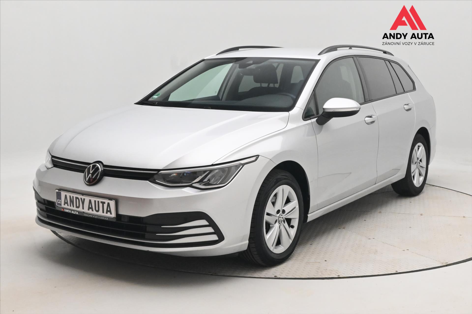 Volkswagen Golf 2,0 TDI 110kW Life LED Záruka až 5 let