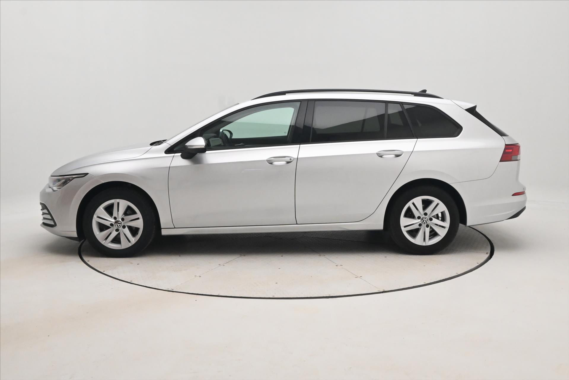 Main photo of the car Volkswagen Golf 2.0 TDI 110kW Life LED Warranty up to 5 years (9)