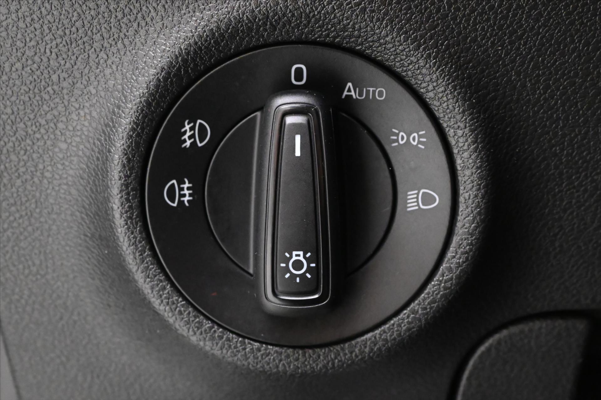Main photo of the car Skoda Karoq 1.5 TSI 110kW Sportline Business Warranty up to 5 years (27)