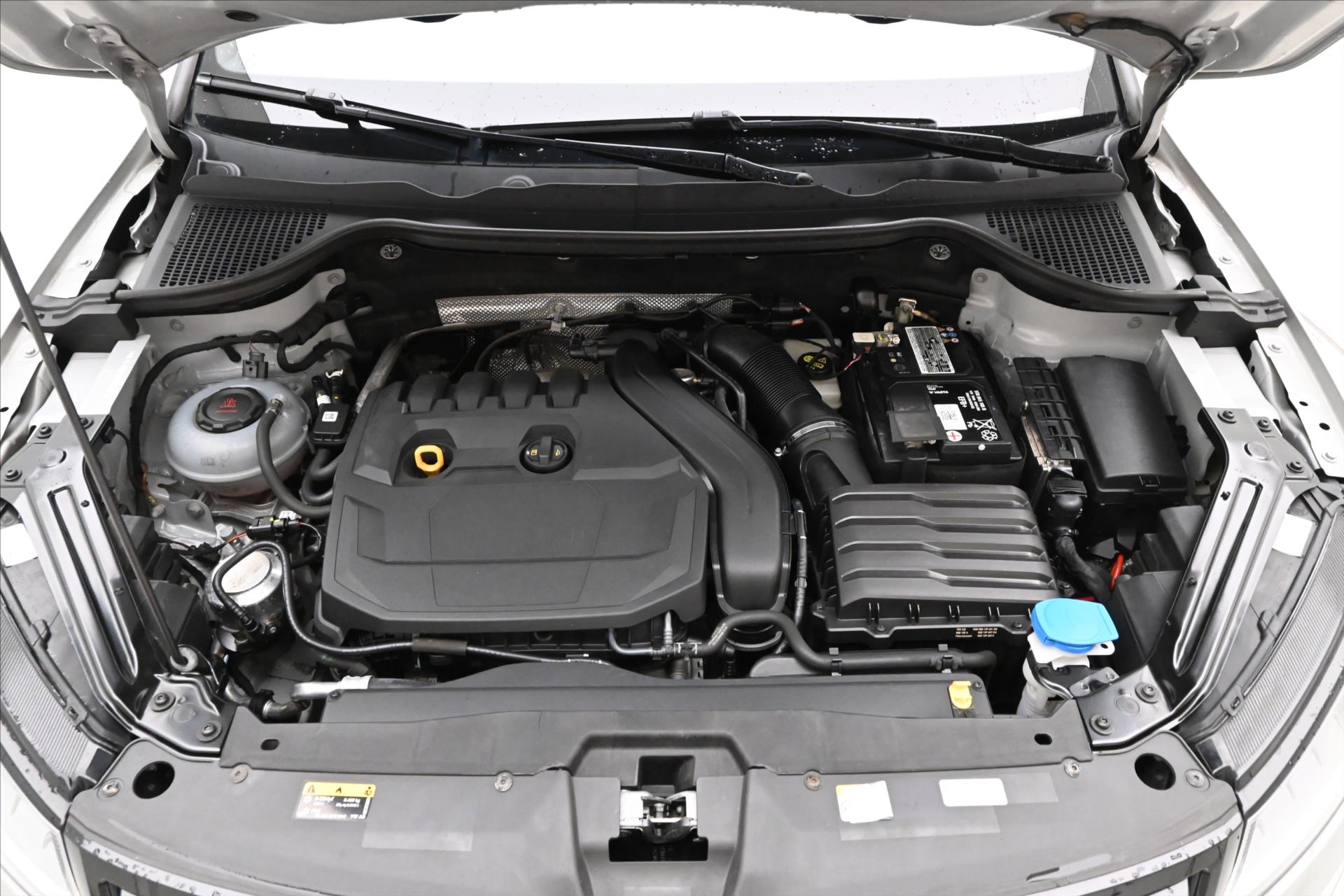 Main photo of the car Skoda Karoq 1.5 TSI 110kW Sportline Business Warranty up to 5 years (10)
