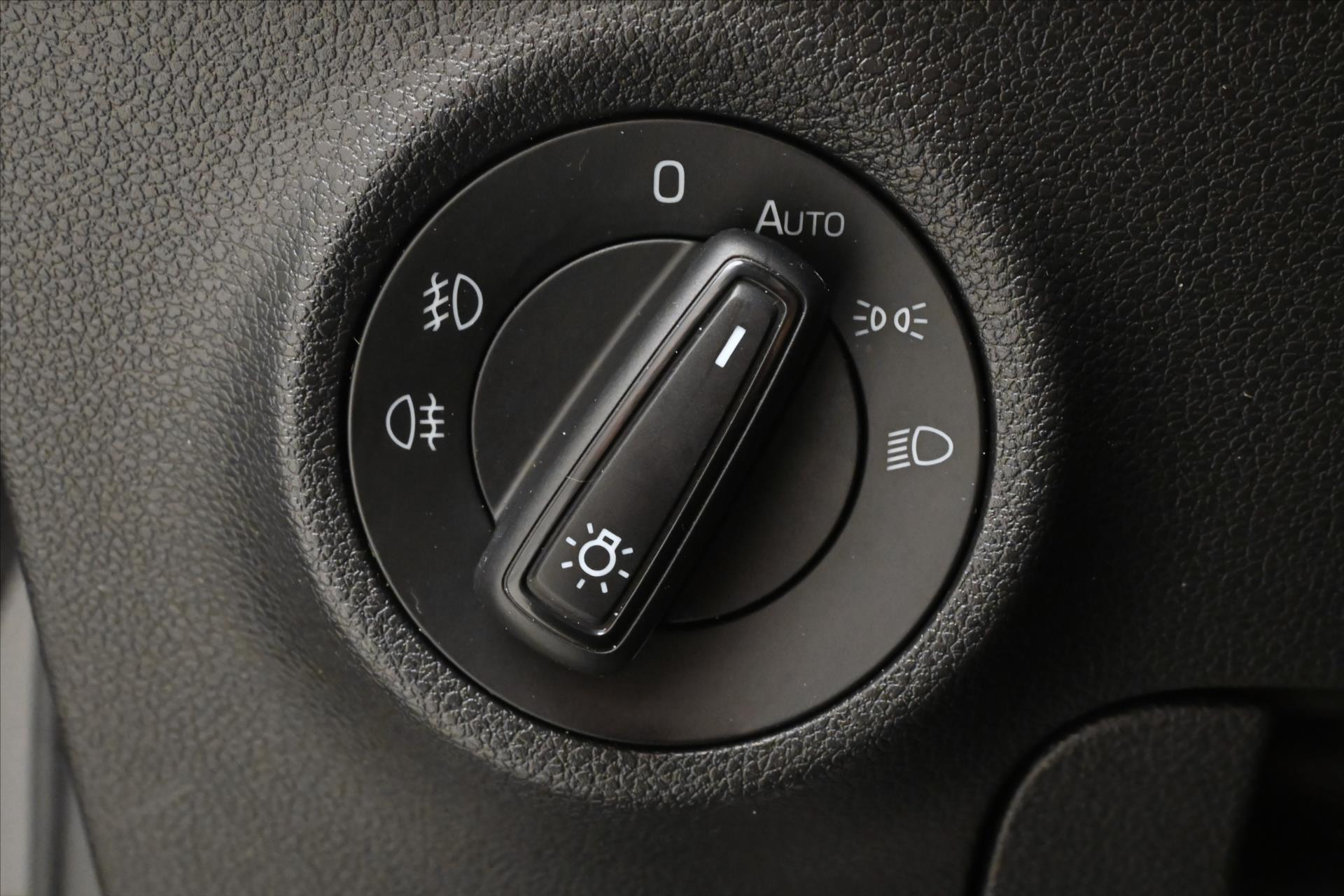 Hlavní fotografie vozu Škoda Karoq 1,5 TSI 110kW DSG Business Záruka až 5 let (27)