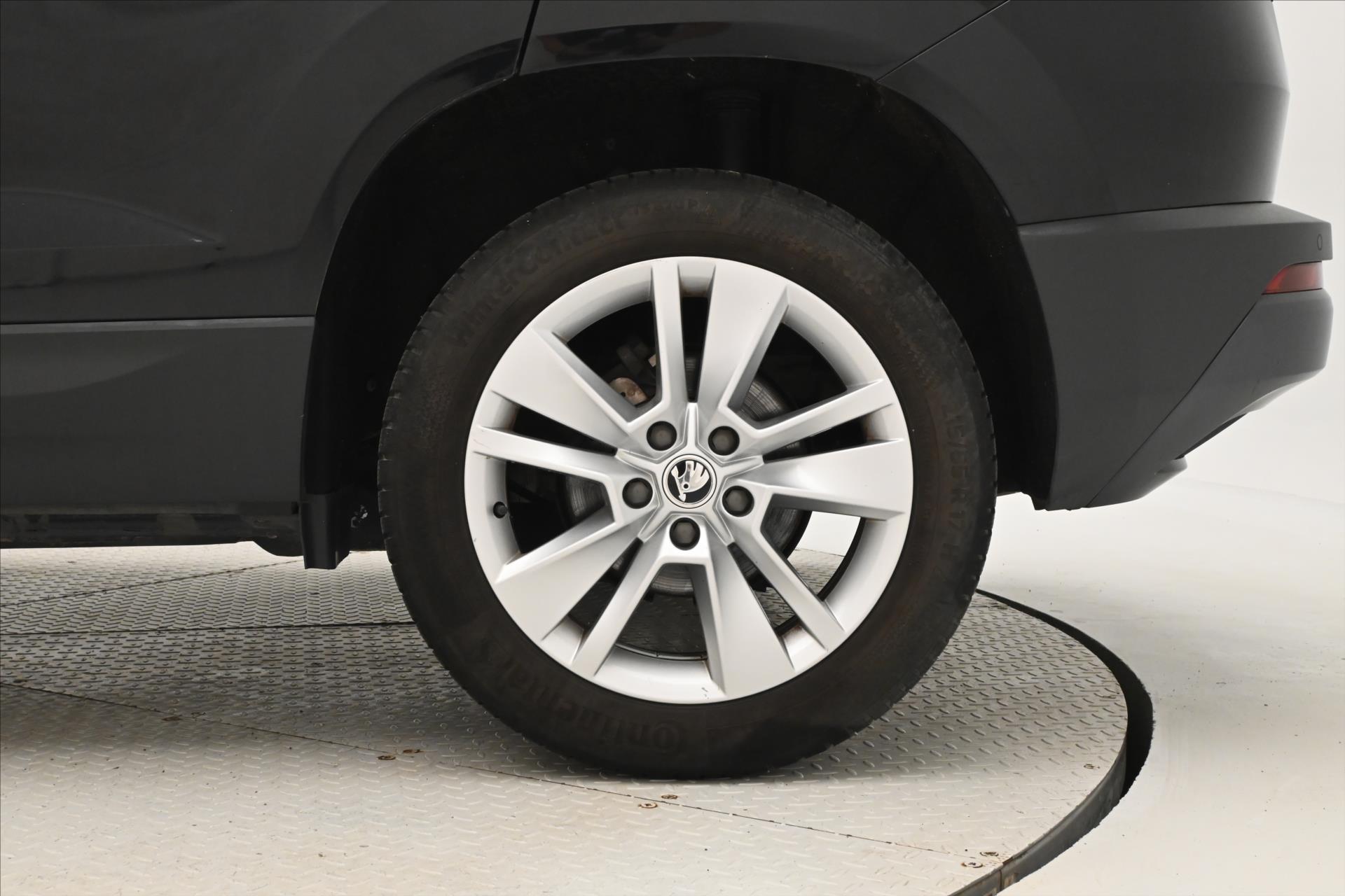 Hlavní fotografie vozu Škoda Karoq 1,5 TSI 110kW DSG Business Záruka až 5 let (32)