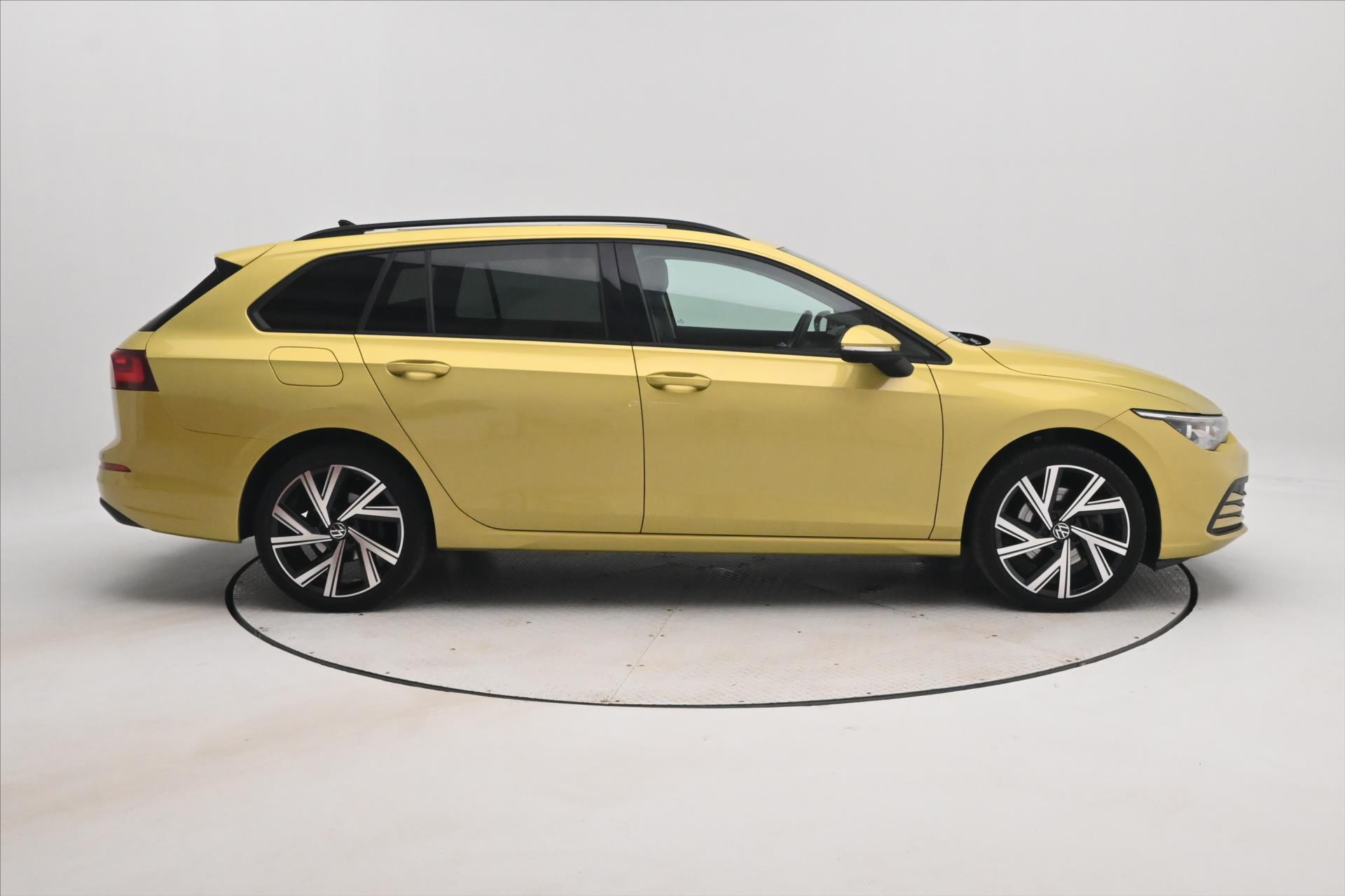 Main photo of the car Volkswagen Golf 2.0 TDI 110 kW Life Warranty up to 5 years (5)