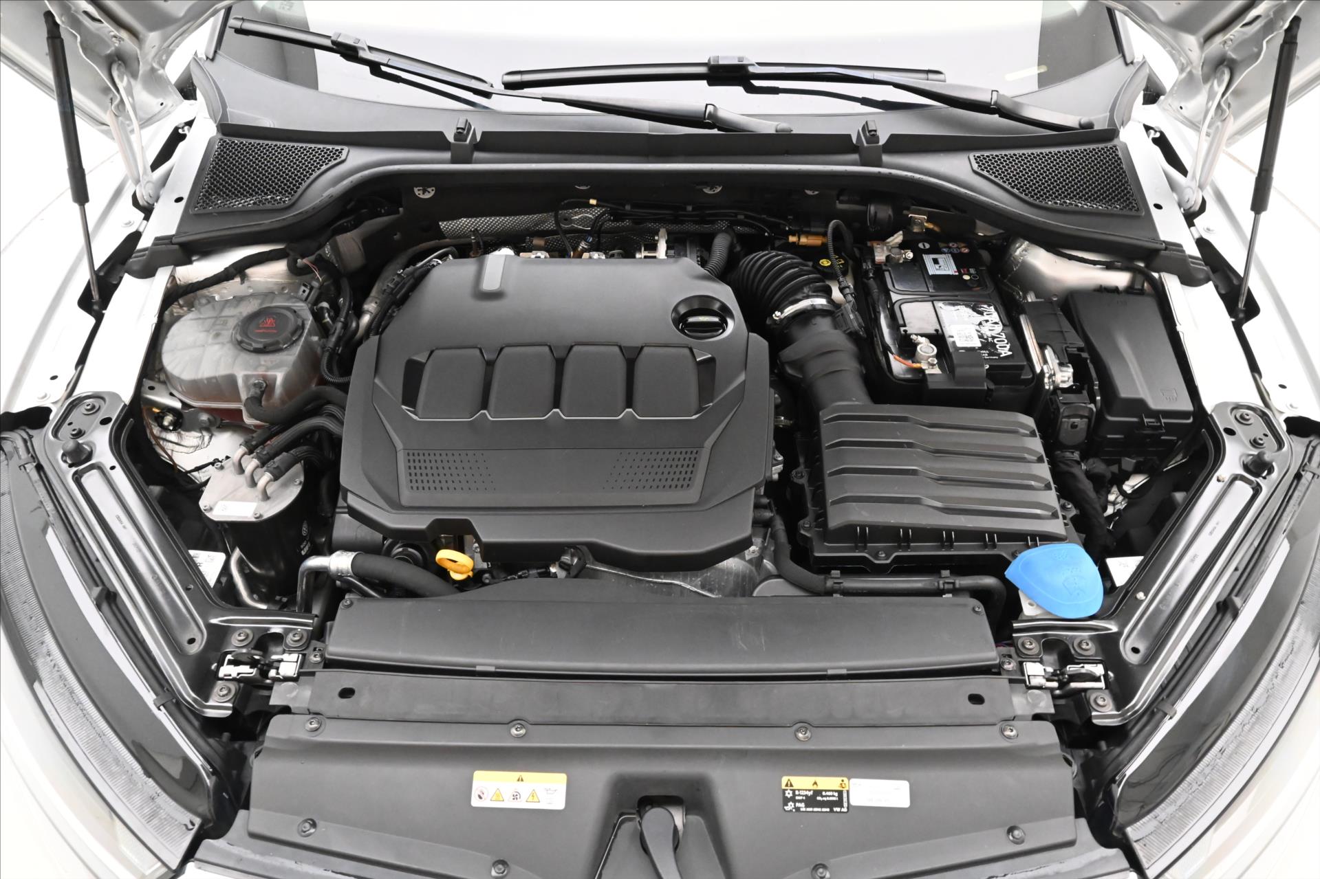 Main photo of the car Skoda Octavia 2.0 TDI 110 kW DSG 4x4 NAVI Warranty up to 5 years (10)