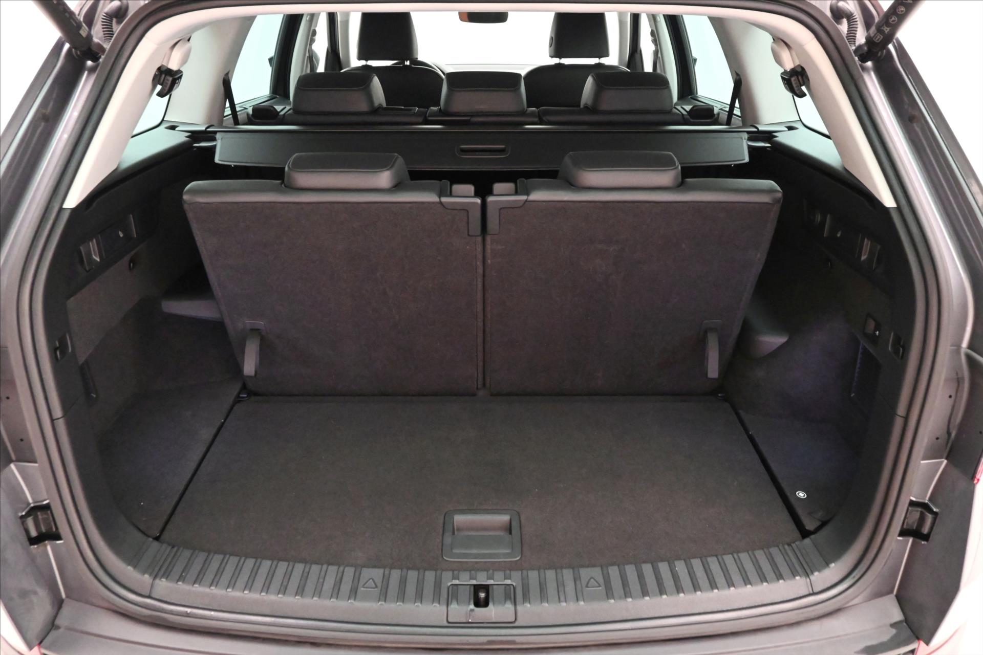 Hlavní fotografie vozu Škoda Kodiaq 2,0 TDI 110kW DSG 7 míst Style Záruka až 5 let (11)