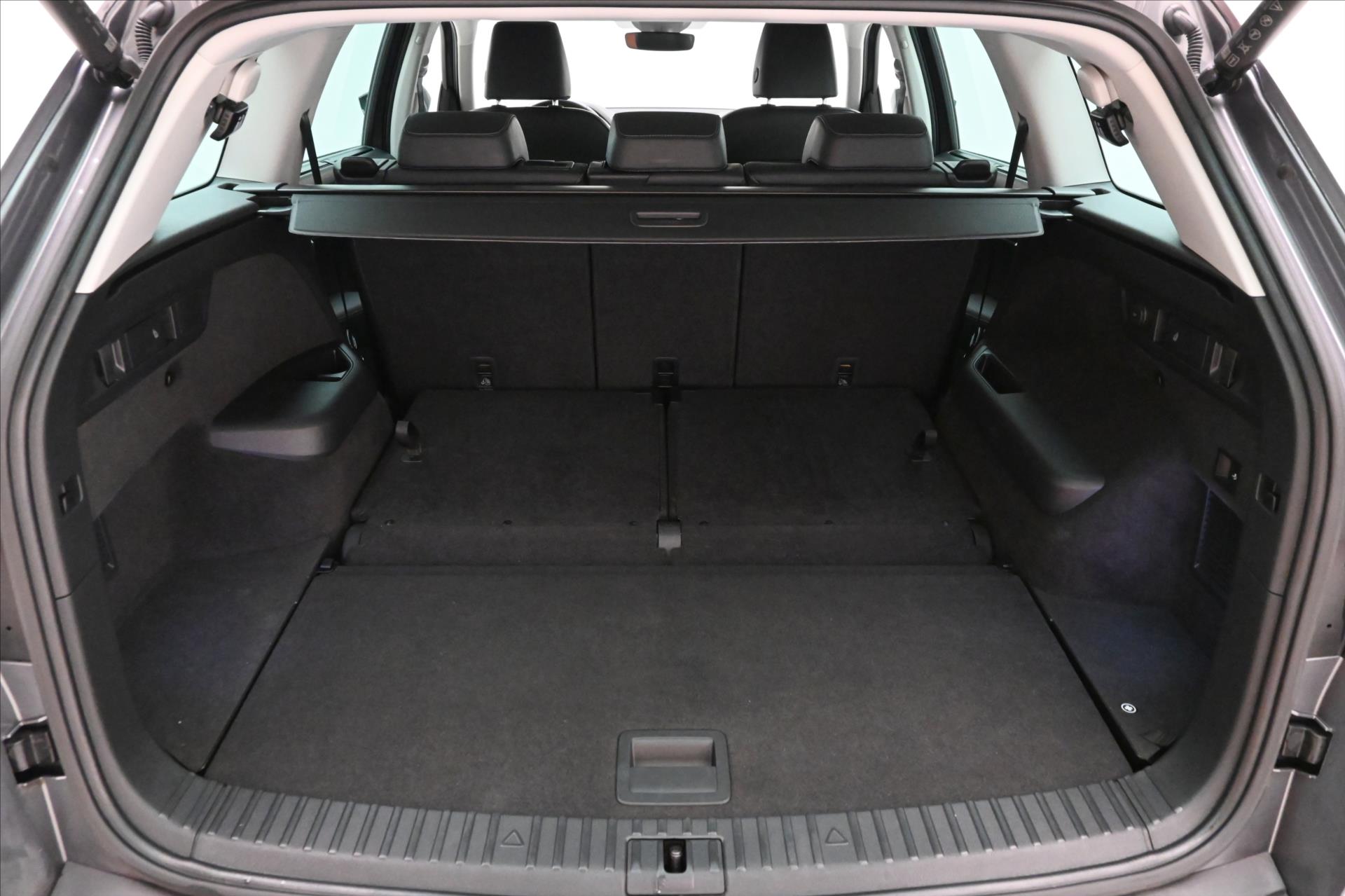 Hlavní fotografie vozu Škoda Kodiaq 2,0 TDI 110kW DSG 7 míst Style Záruka až 5 let (12)