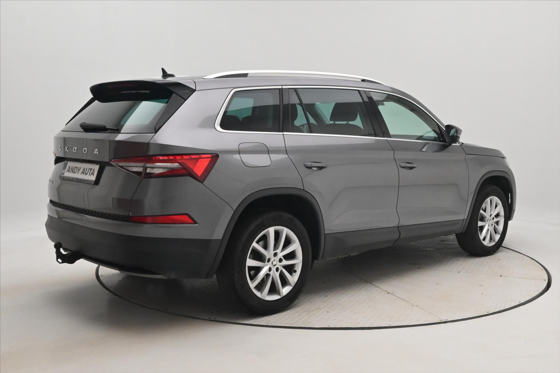 Hlavní fotografie vozu Škoda Kodiaq 2,0 TDI 110kW DSG 7 míst Style Záruka až 5 let (6)
