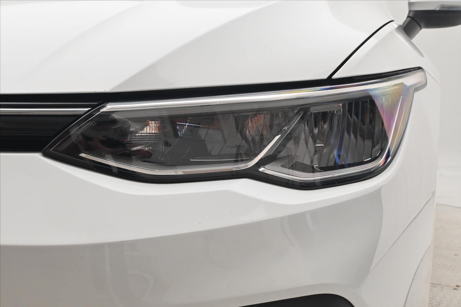 Hlavní fotografie vozu Volkswagen Golf 2,0 TDI 85 kW Life Záruka až 5 let (30)