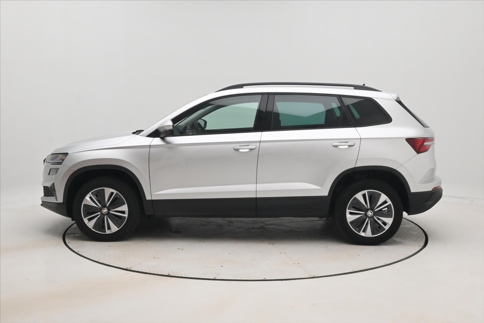 Hlavní fotografie vozu Škoda Karoq 2,0 TDI 85 kW DSG EL.KUFR Záruka až 5 let (9)