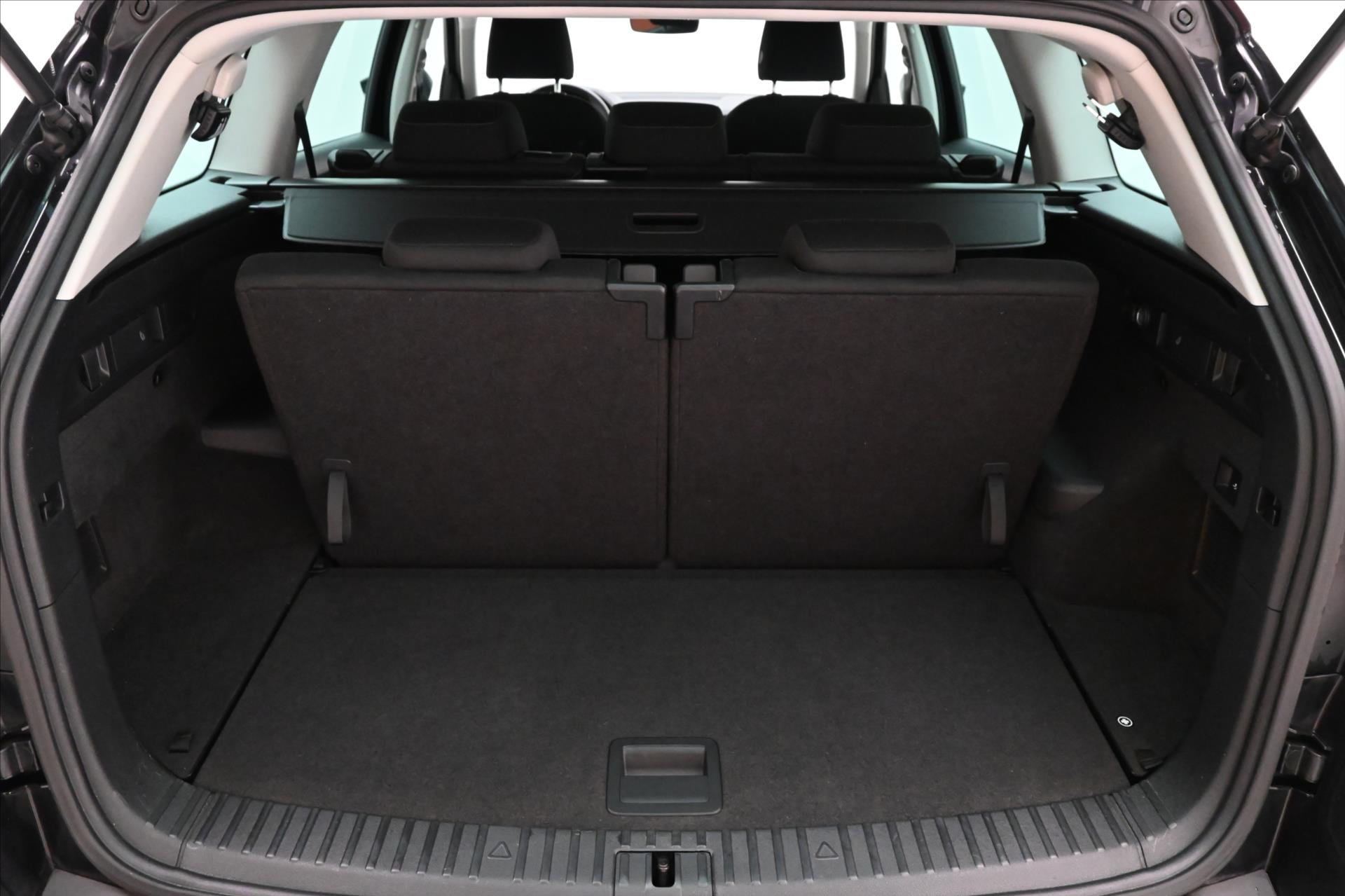Hlavní fotografie vozu Škoda Kodiaq 2,0 TDI 110kW DSG 7 míst Záruka až 5 let (11)