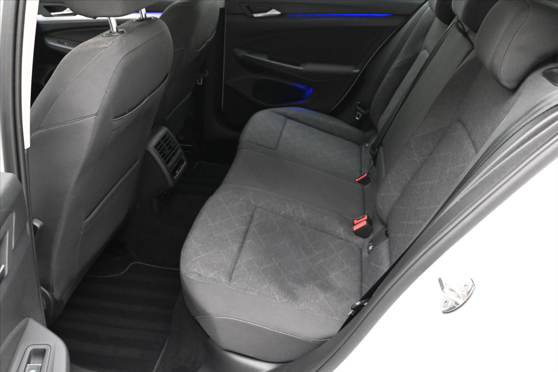 Hlavní fotografie vozu Volkswagen Golf 2,0 TDI 110 kW Life Záruka až 5 let (15)