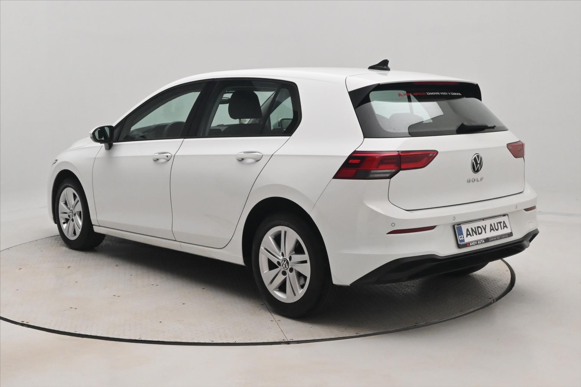 Hlavní fotografie vozu Volkswagen Golf 2,0 TDI 110 kW Life Záruka až 5 let (8)
