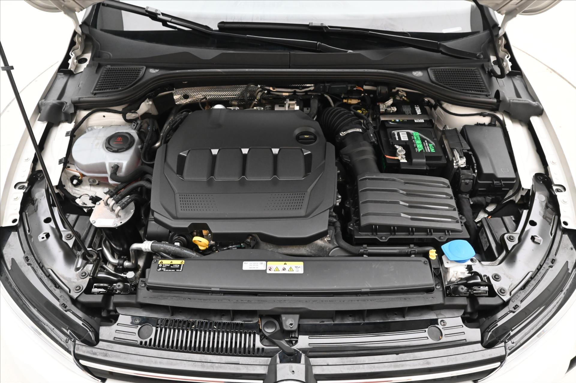 Hlavní fotografie vozu Volkswagen Golf 2,0 TDI 110 kW Life Záruka až 5 let (10)