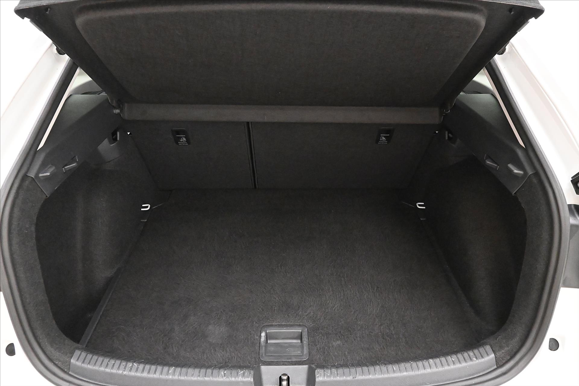 Hlavní fotografie vozu Volkswagen Taigo 1,0 TSI 81 kW DSG Style Záruka až 5 let (10)