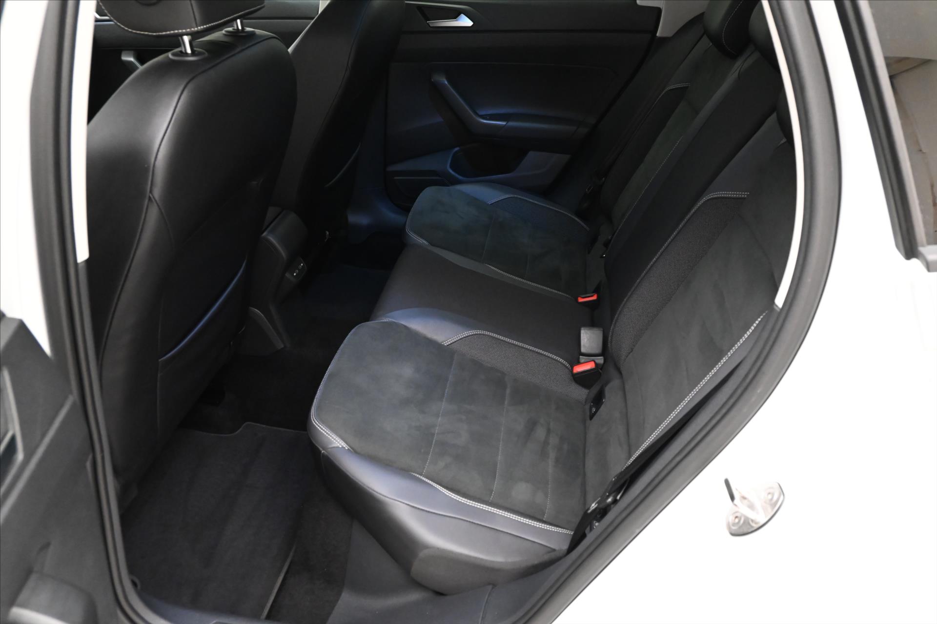 Hlavní fotografie vozu Volkswagen Taigo 1,0 TSI 81 kW DSG Style Záruka až 5 let (14)