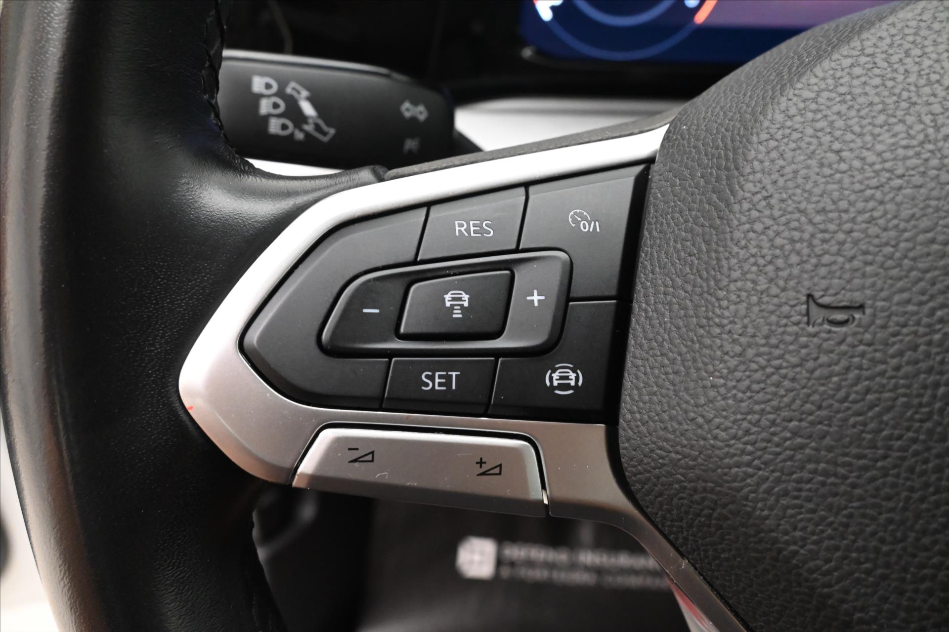 Hlavní fotografie vozu Volkswagen Golf 2,0 TDI 85 kW Life Záruka až 5 let (23)