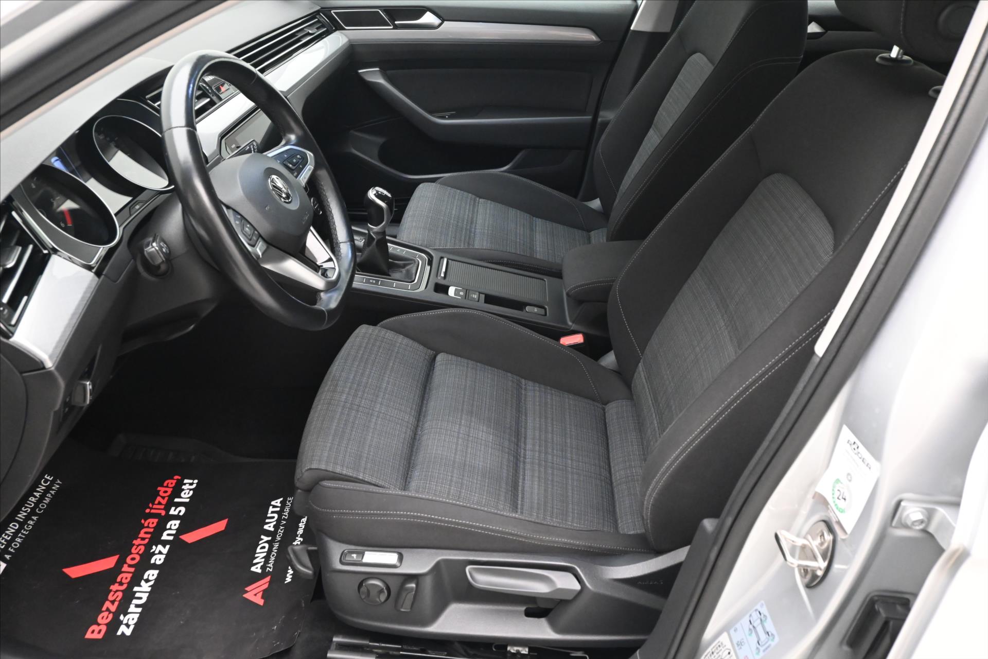 Hlavní fotografie vozu Volkswagen Passat 2,0 TDI 110kW Business Záruka až 5 let (14)