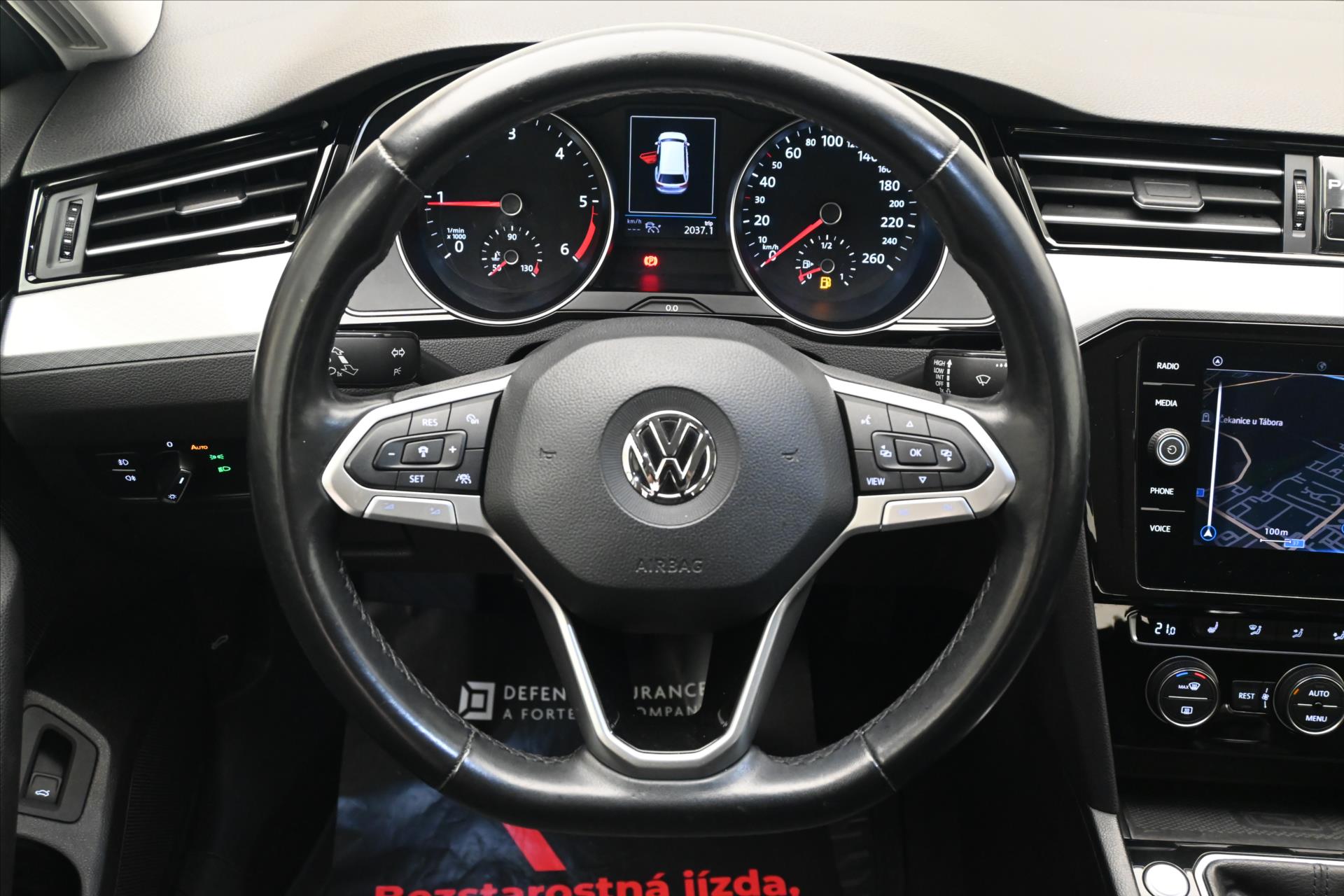 Hlavní fotografie vozu Volkswagen Passat 2,0 TDI 110kW Business Záruka až 5 let (19)