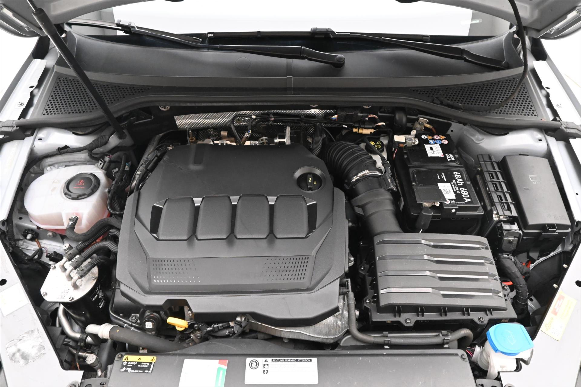 Hlavní fotografie vozu Volkswagen Passat 2,0 TDI 110kW Business Záruka až 5 let (10)