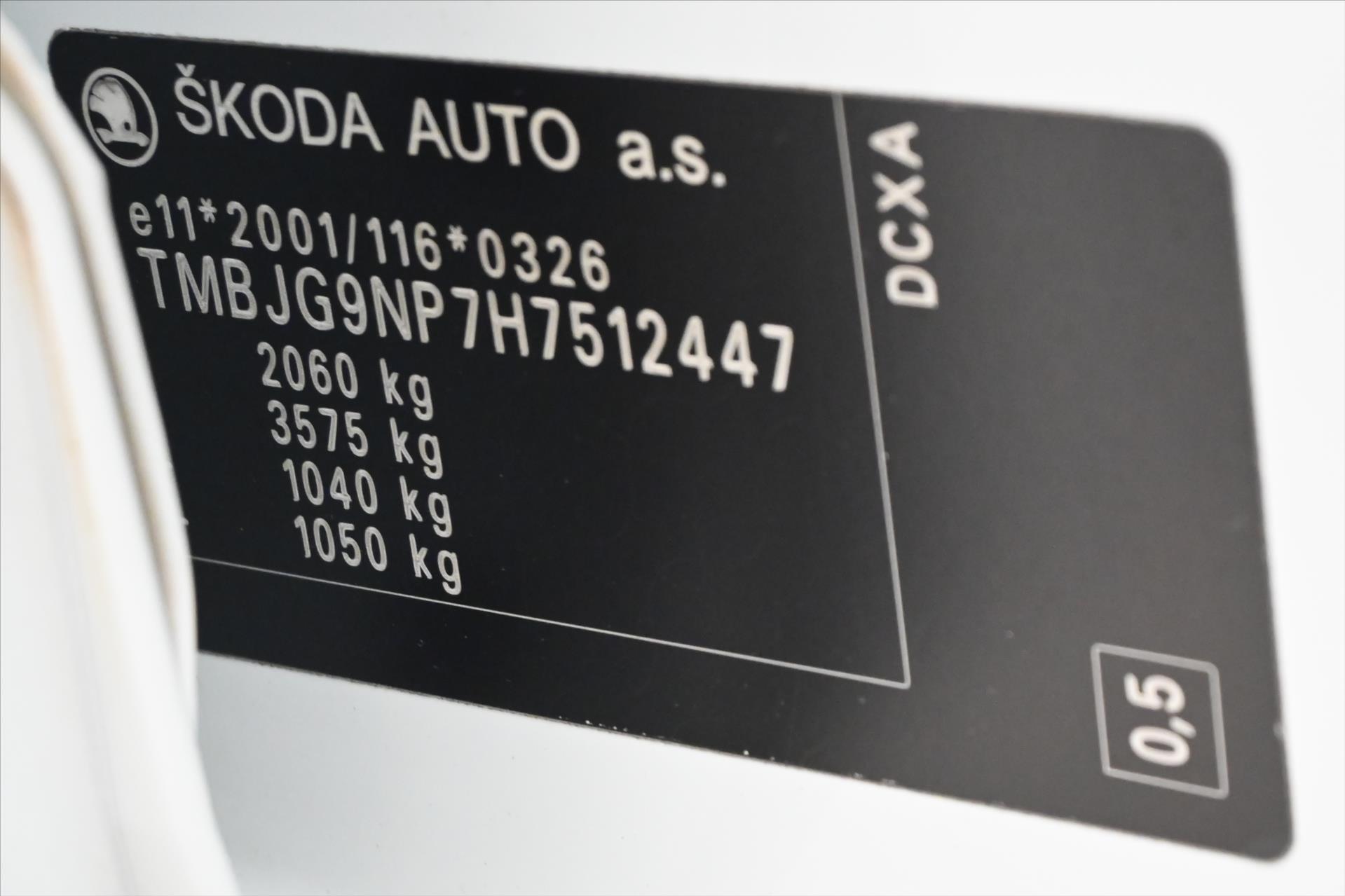 Hlavní fotografie vozu Škoda Superb 1,6 TDI 88 kW NAVI Ambition Záruka až 5 let (13)