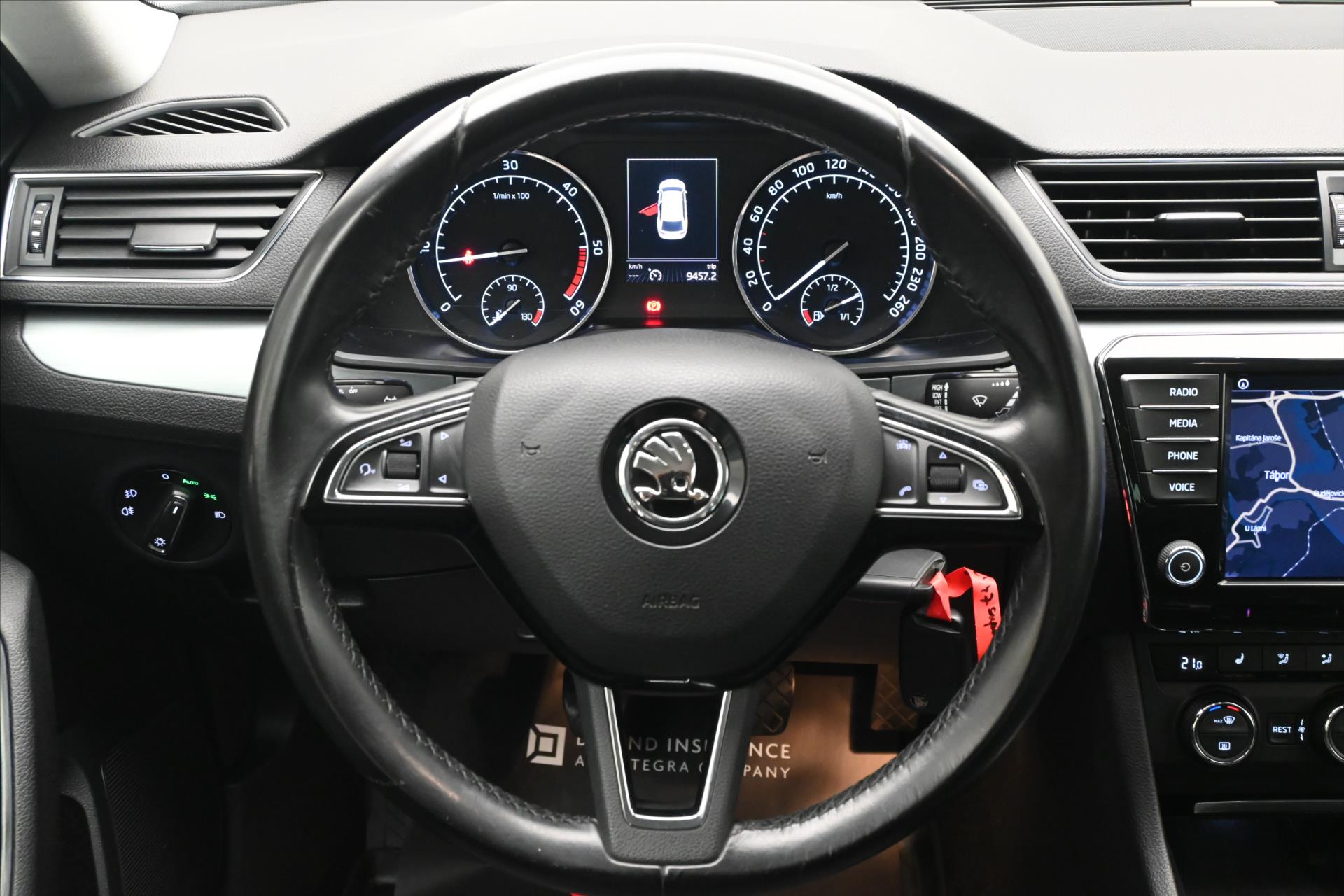 Hlavní fotografie vozu Škoda Superb 1,6 TDI 88 kW NAVI Ambition Záruka až 5 let (19)