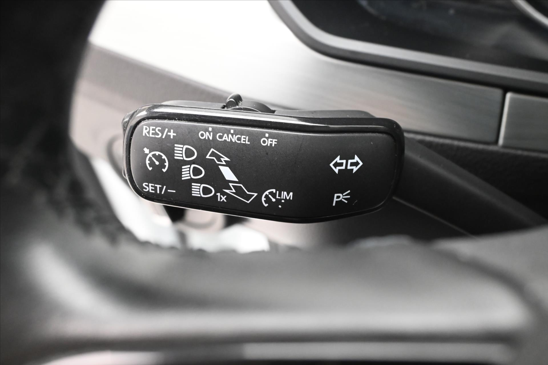 Hlavní fotografie vozu Škoda Superb 1,6 TDI 88 kW NAVI Ambition Záruka až 5 let (23)