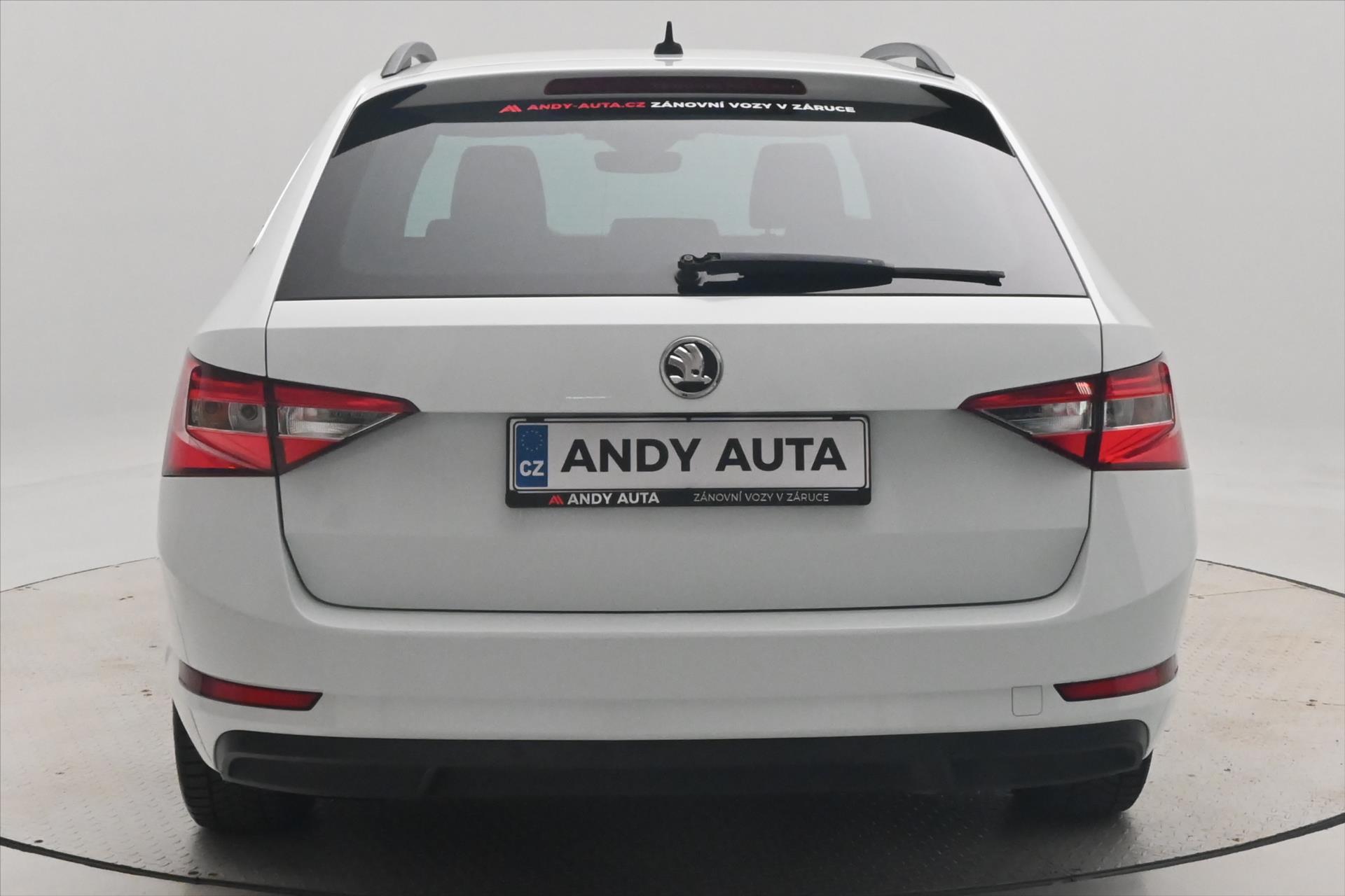 Hlavní fotografie vozu Škoda Superb 1,6 TDI 88 kW NAVI Ambition Záruka až 5 let (7)