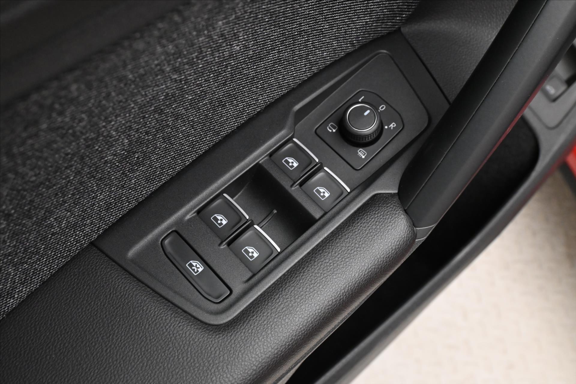 Hlavní fotografie vozu Seat Tarraco 1,4 TSI 180 kW e-Hybrid DSG Xcellence Záruka až 5 let (27)