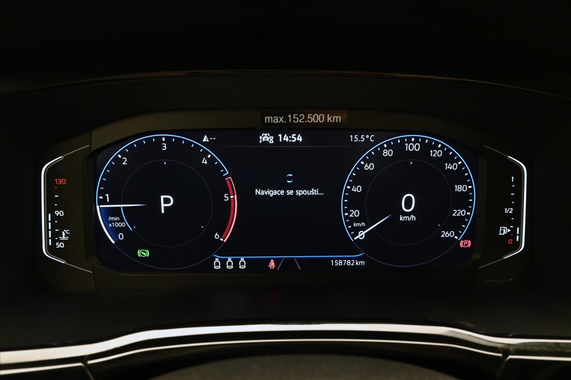 Hlavní fotografie vozu Volkswagen Touran 2,0 TDI 110kW DSG Alcantara Záruka až 5 let (17)