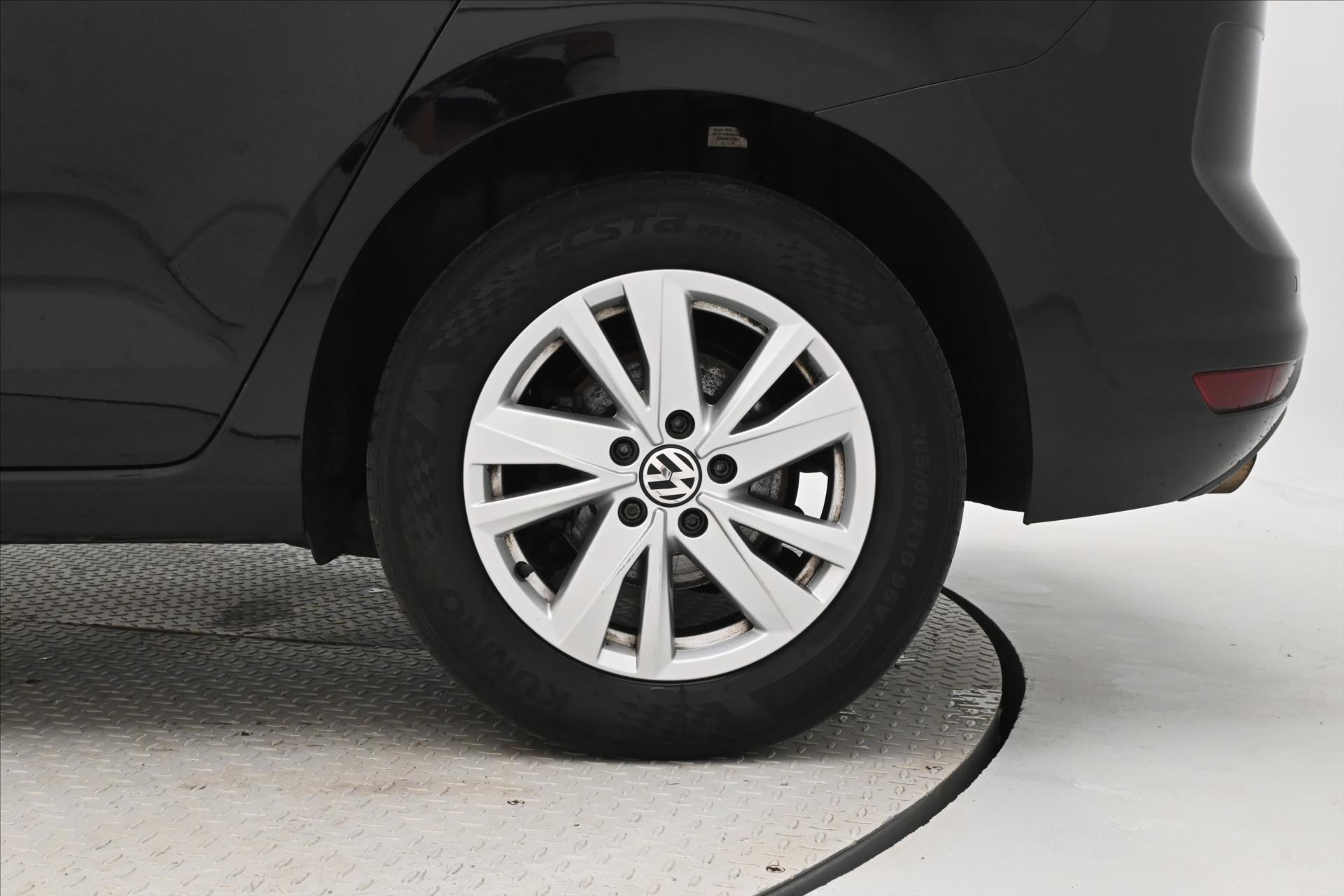 Hlavní fotografie vozu Volkswagen Touran 2,0 TDI 110kW DSG Alcantara Záruka až 5 let (31)