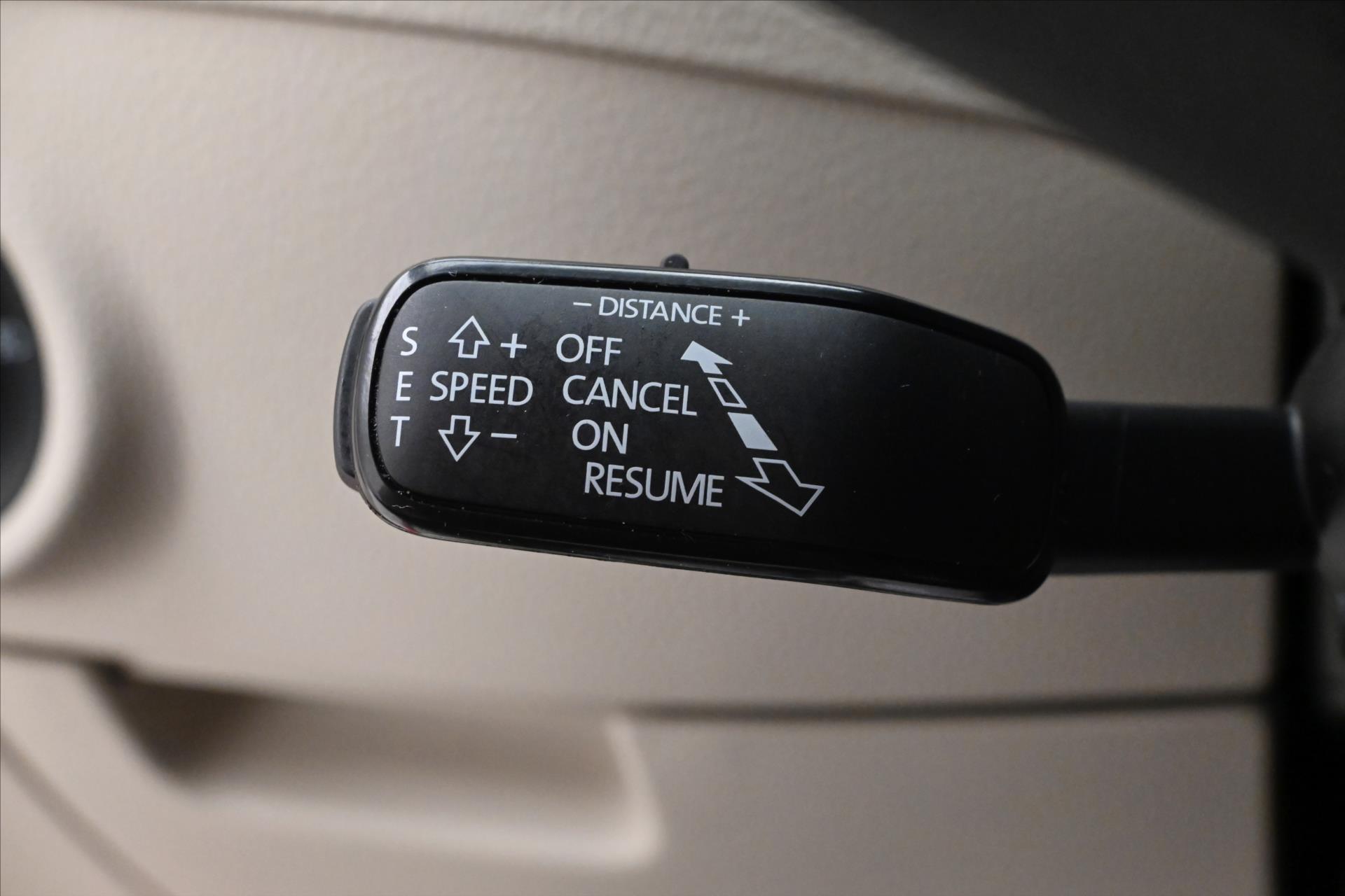 Hlavní fotografie vozu Škoda Superb 2,0 TDI 147 kW L&K DSG Záruka až 5 let (25)