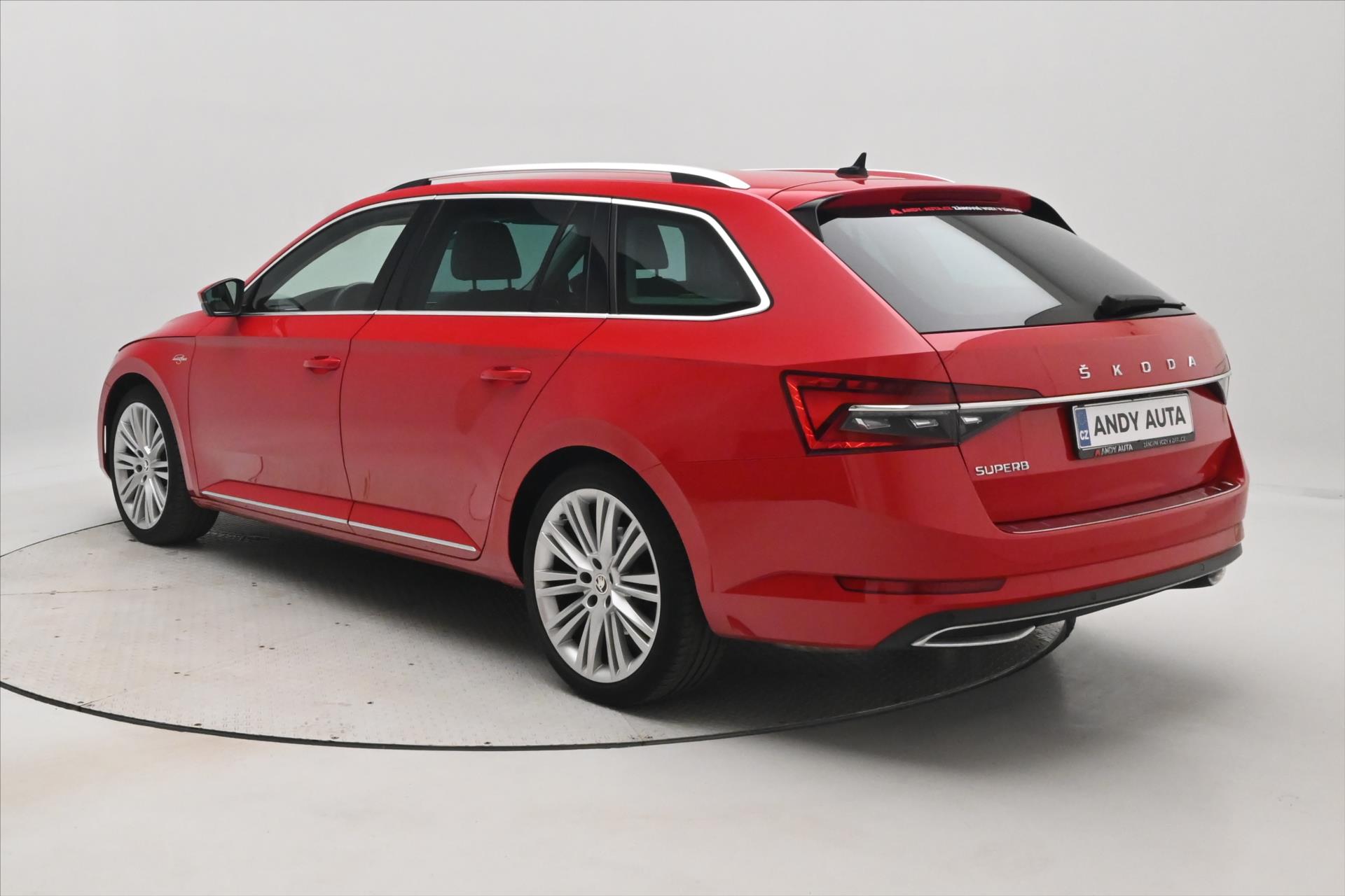 Hlavní fotografie vozu Škoda Superb 2,0 TDI 147 kW L&K DSG Záruka až 5 let (8)