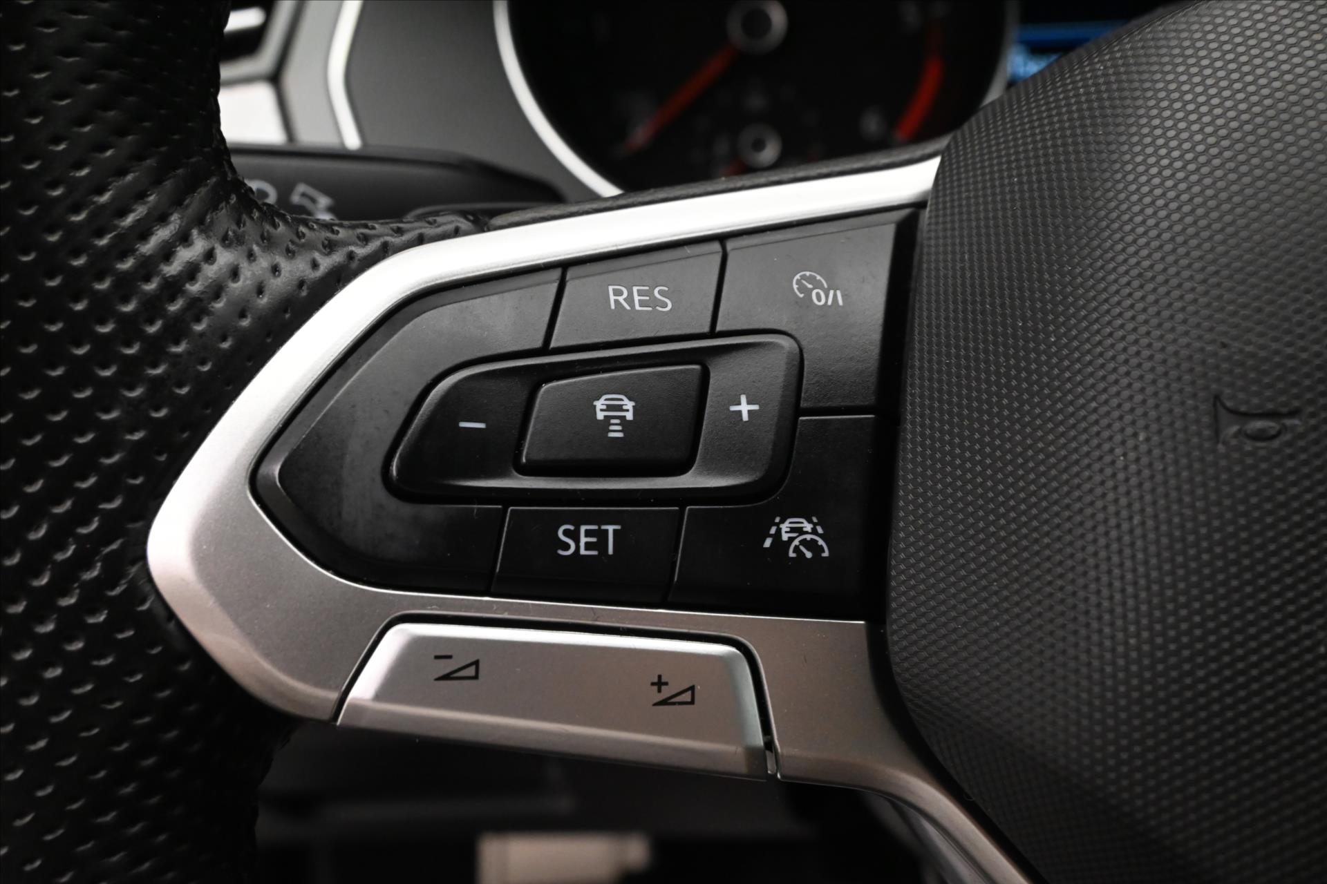 Hlavní fotografie vozu Volkswagen Passat 2,0 TDI 147kW 4x4 DSG Záruka až 5 let (25)